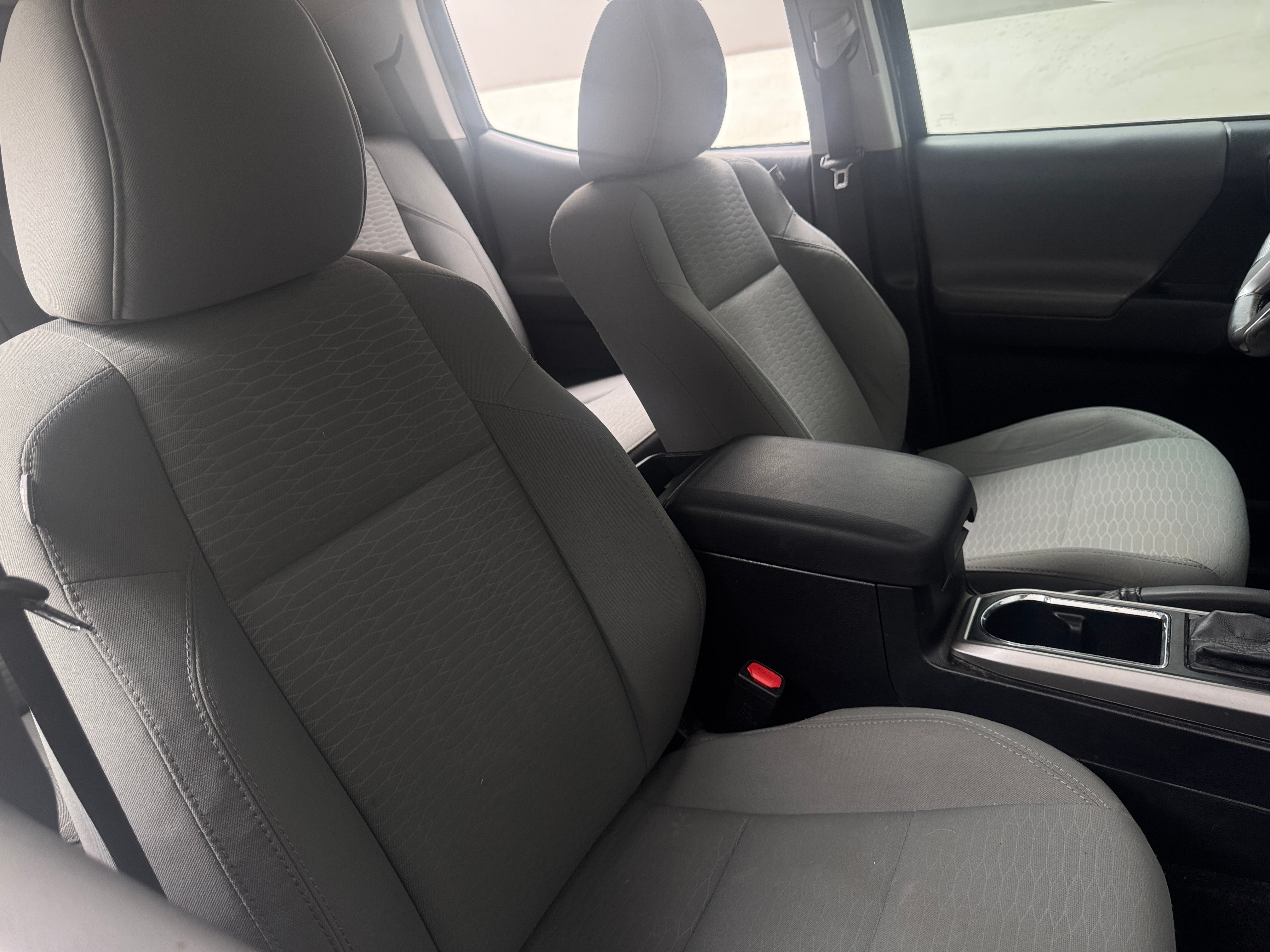 5TFCZ5AN8HX120142