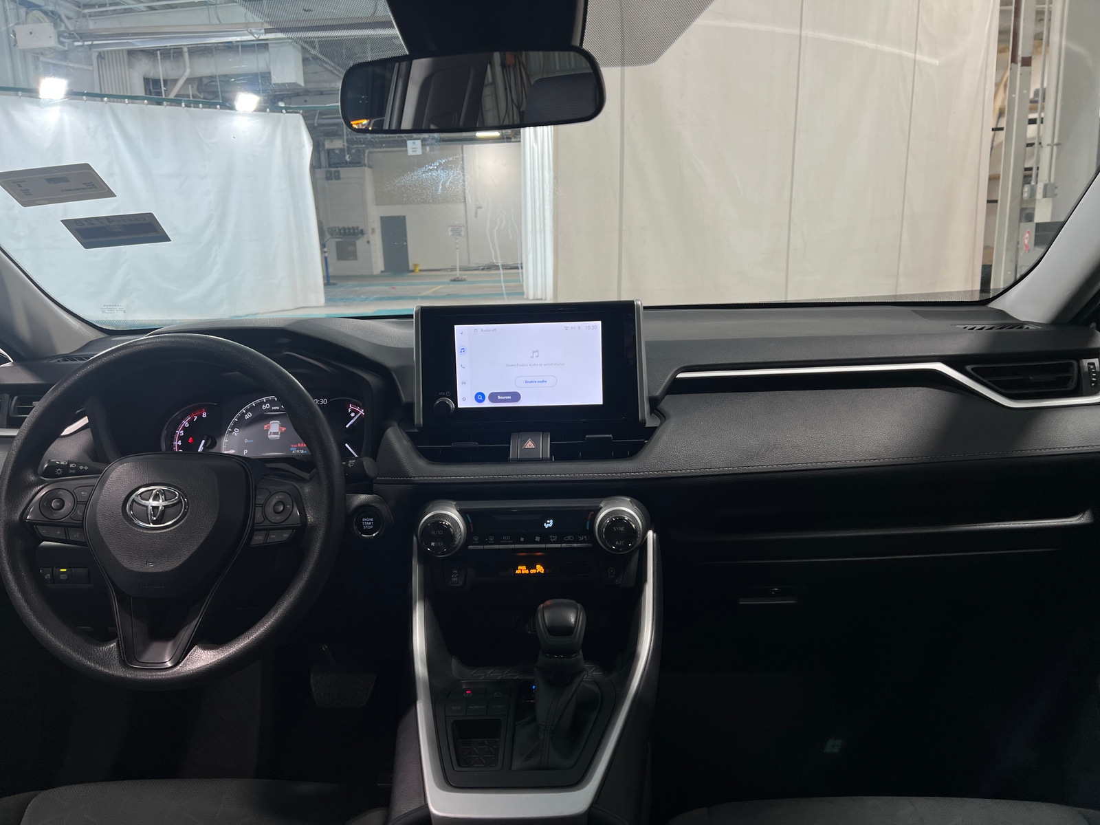 Thumbnail: 2025 Toyota RAV4 - 3