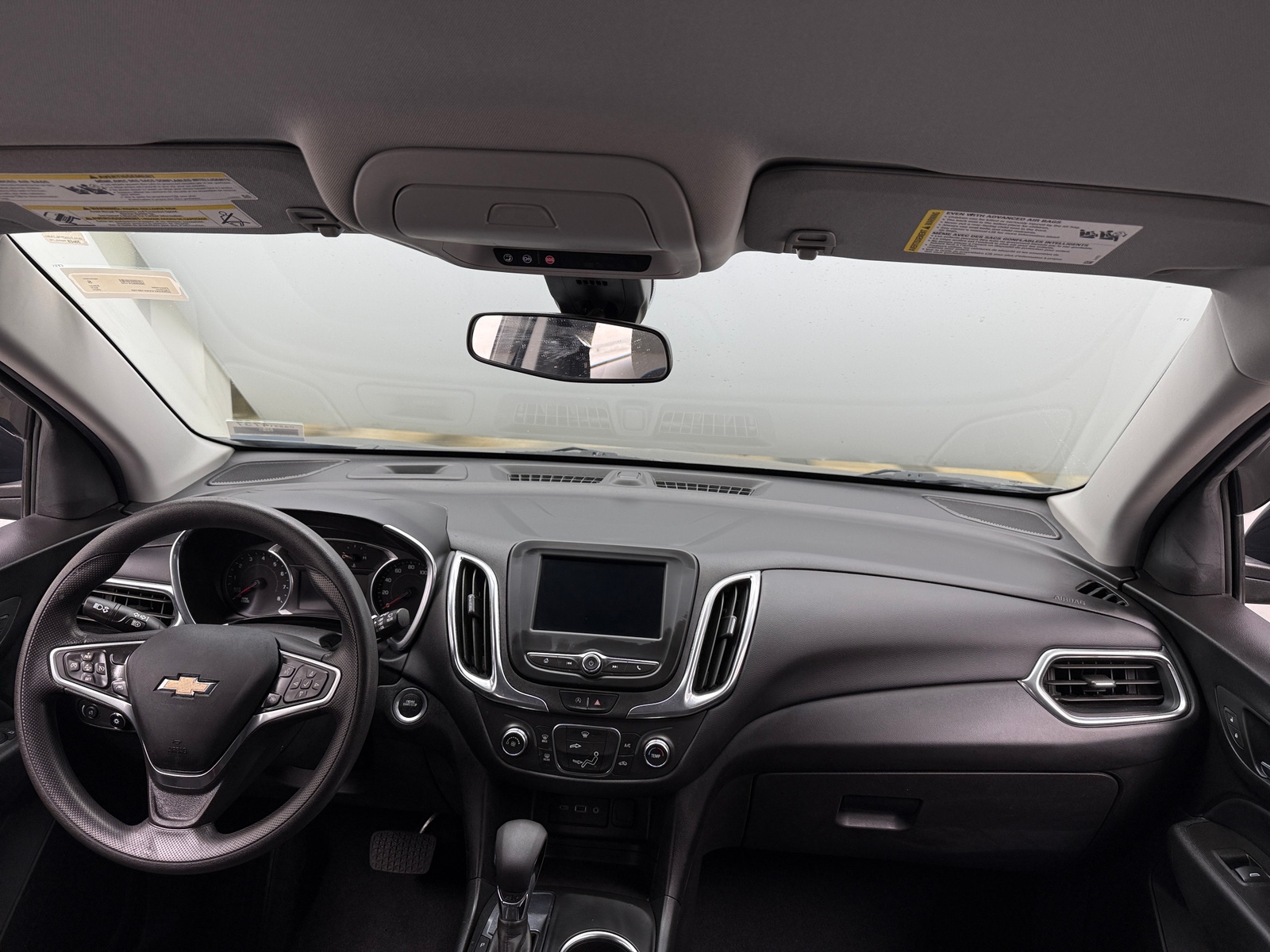 Thumbnail: 2022 Chevrolet Equinox - 3