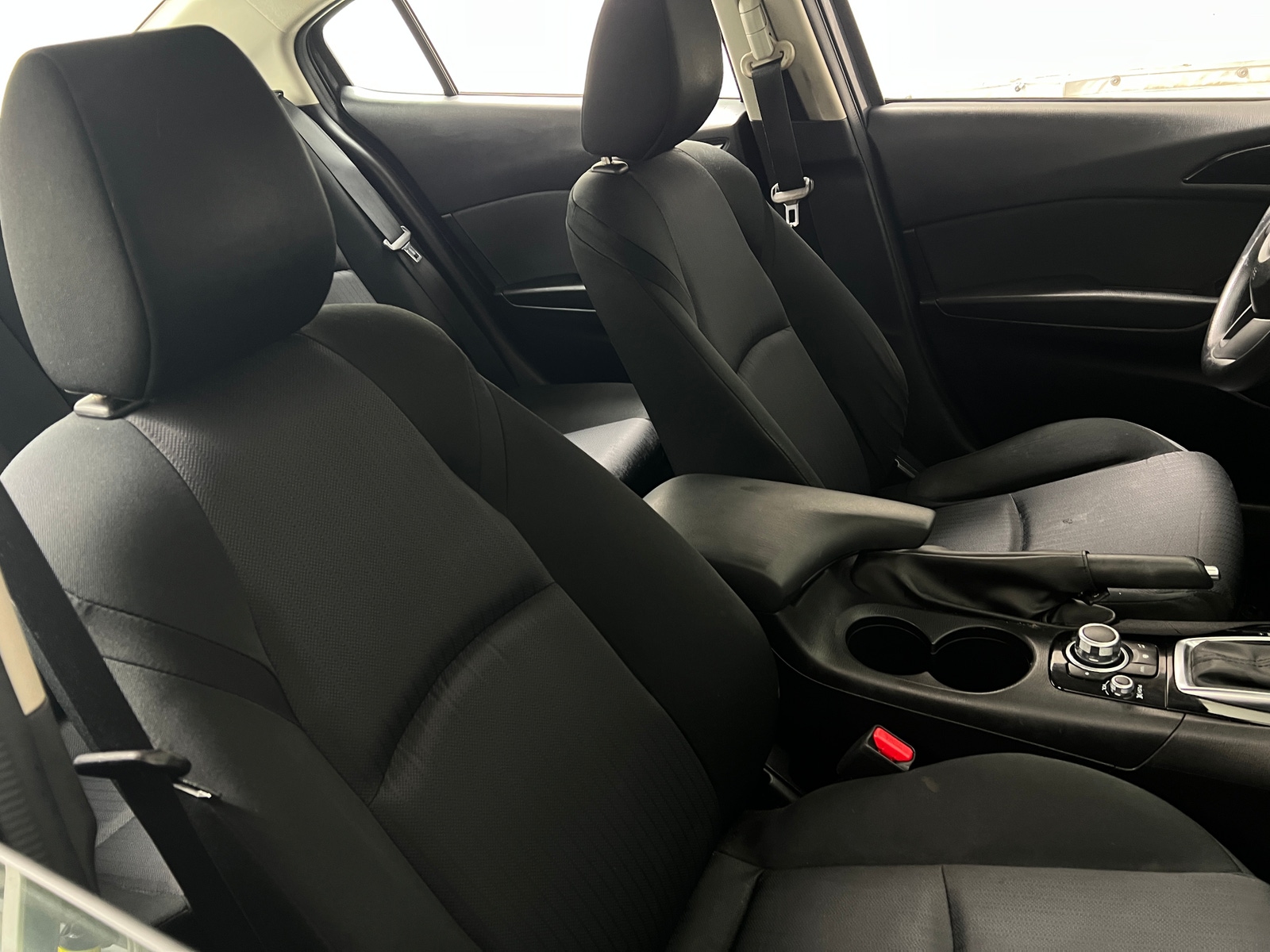 Thumbnail: 2016 Mazda Mazda3 - 2