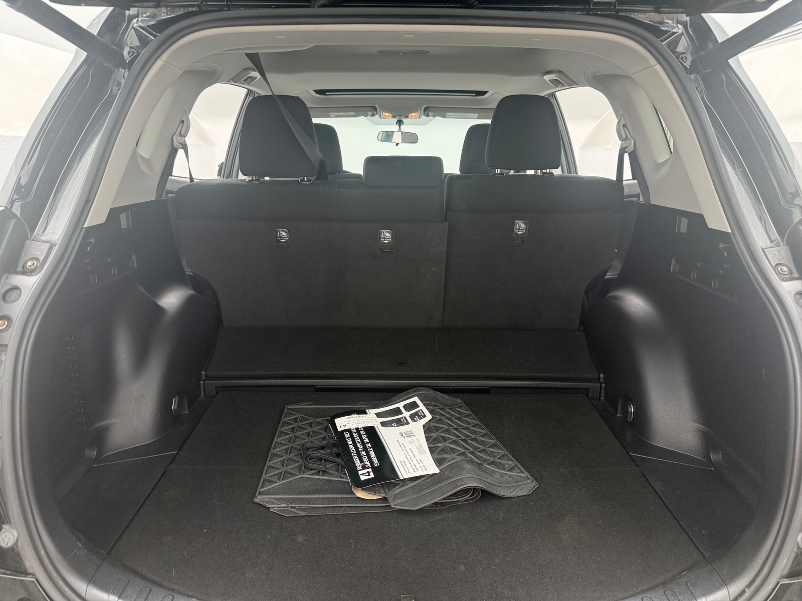 Thumbnail: 2016 Toyota RAV4 - 7