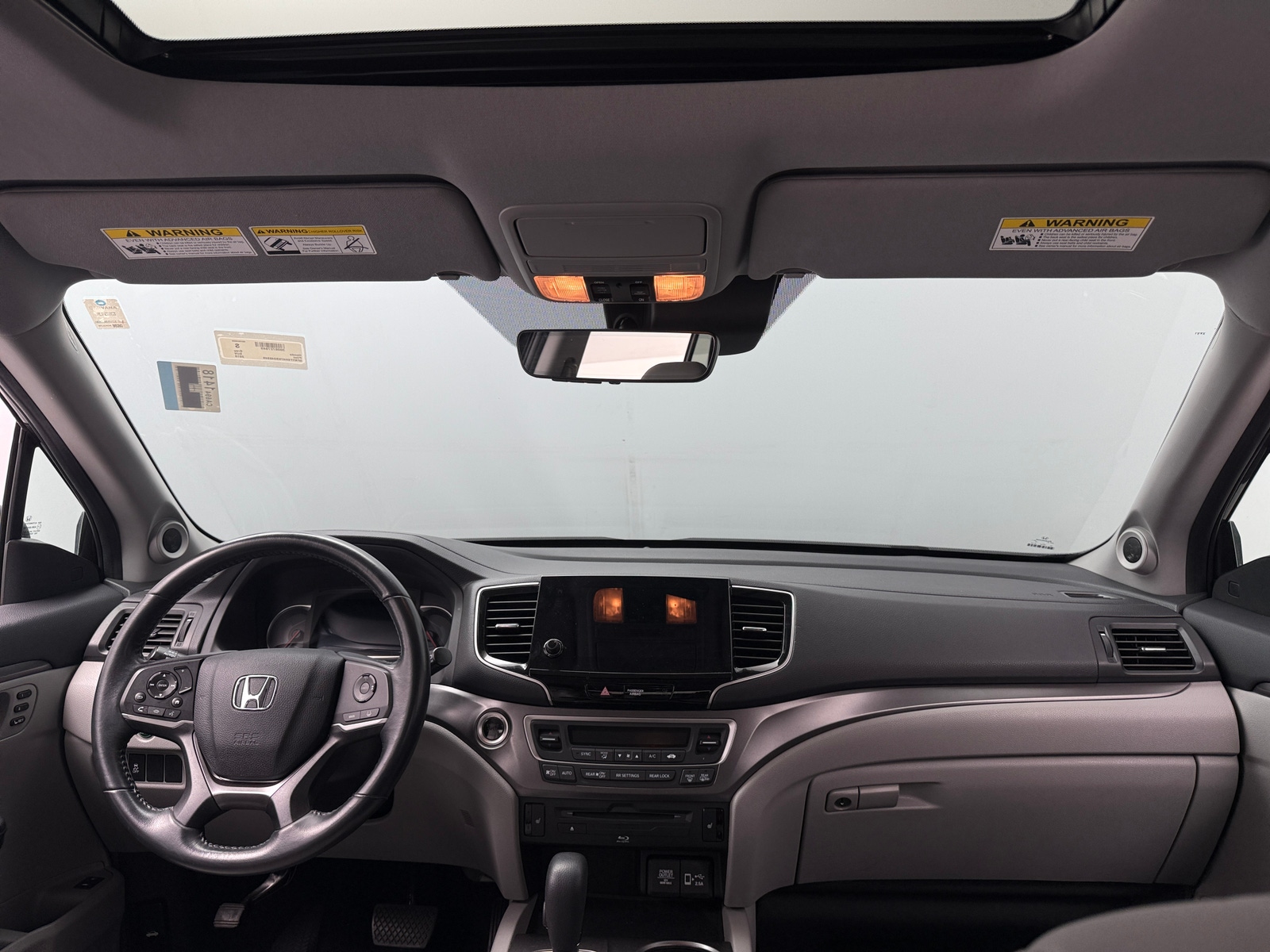 Thumbnail: 2019 Honda Pilot - 2
