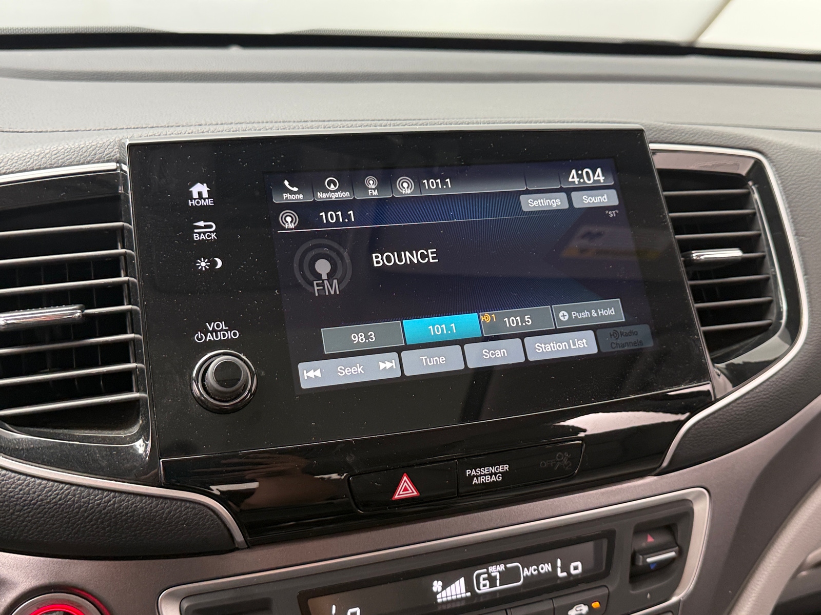 Thumbnail: 2019 Honda Pilot - 3