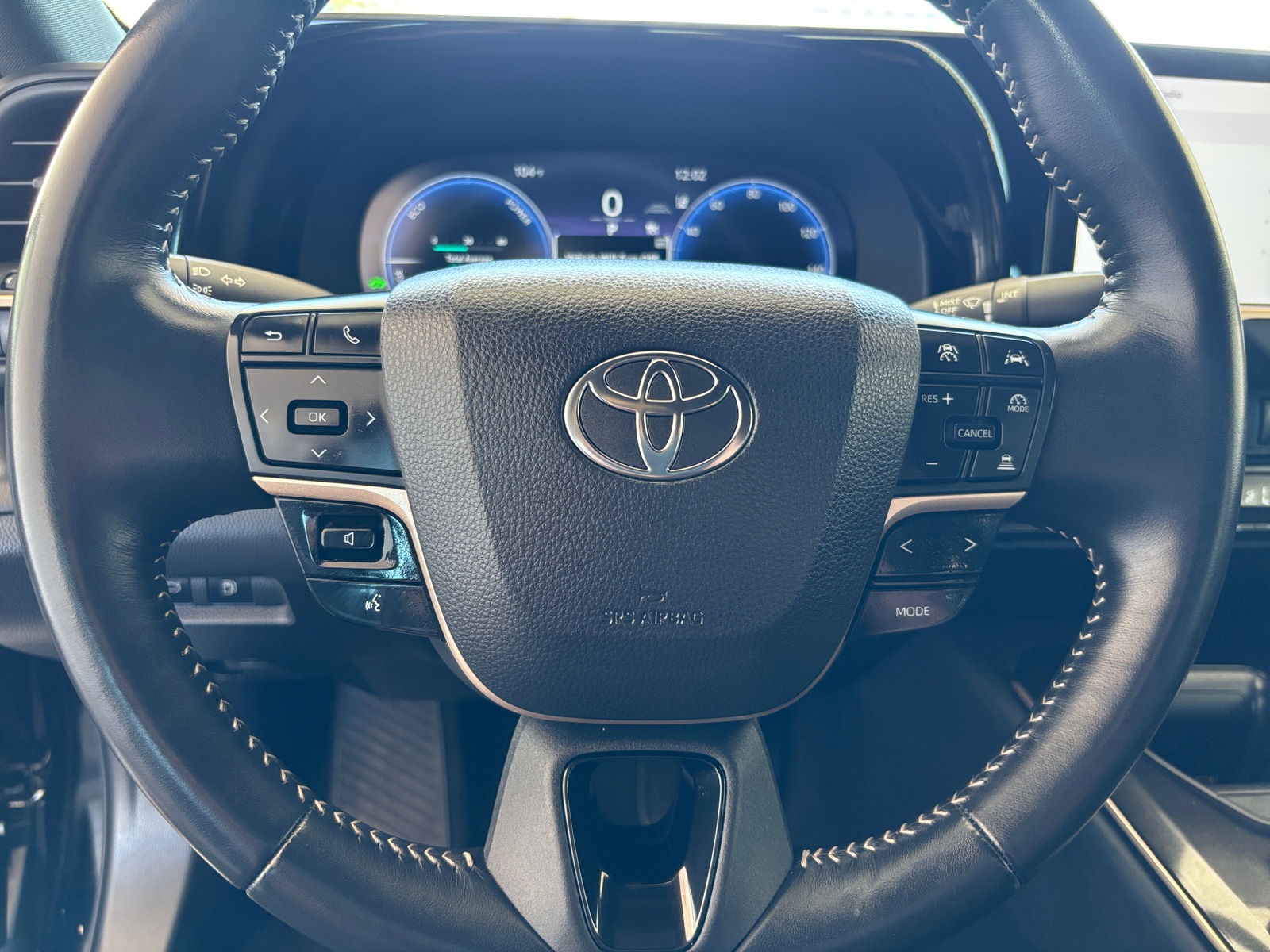Thumbnail: 2025 Toyota Crown - 4