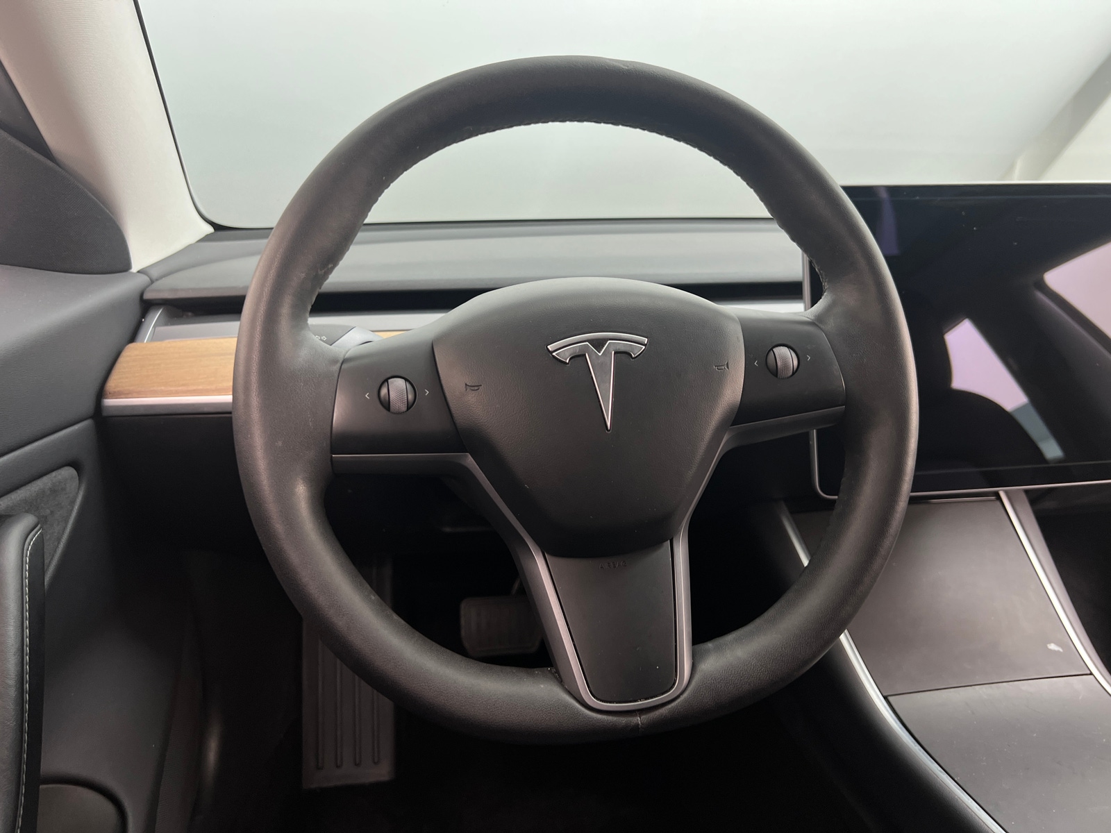 Thumbnail: 2019 Tesla Model 3 - 4