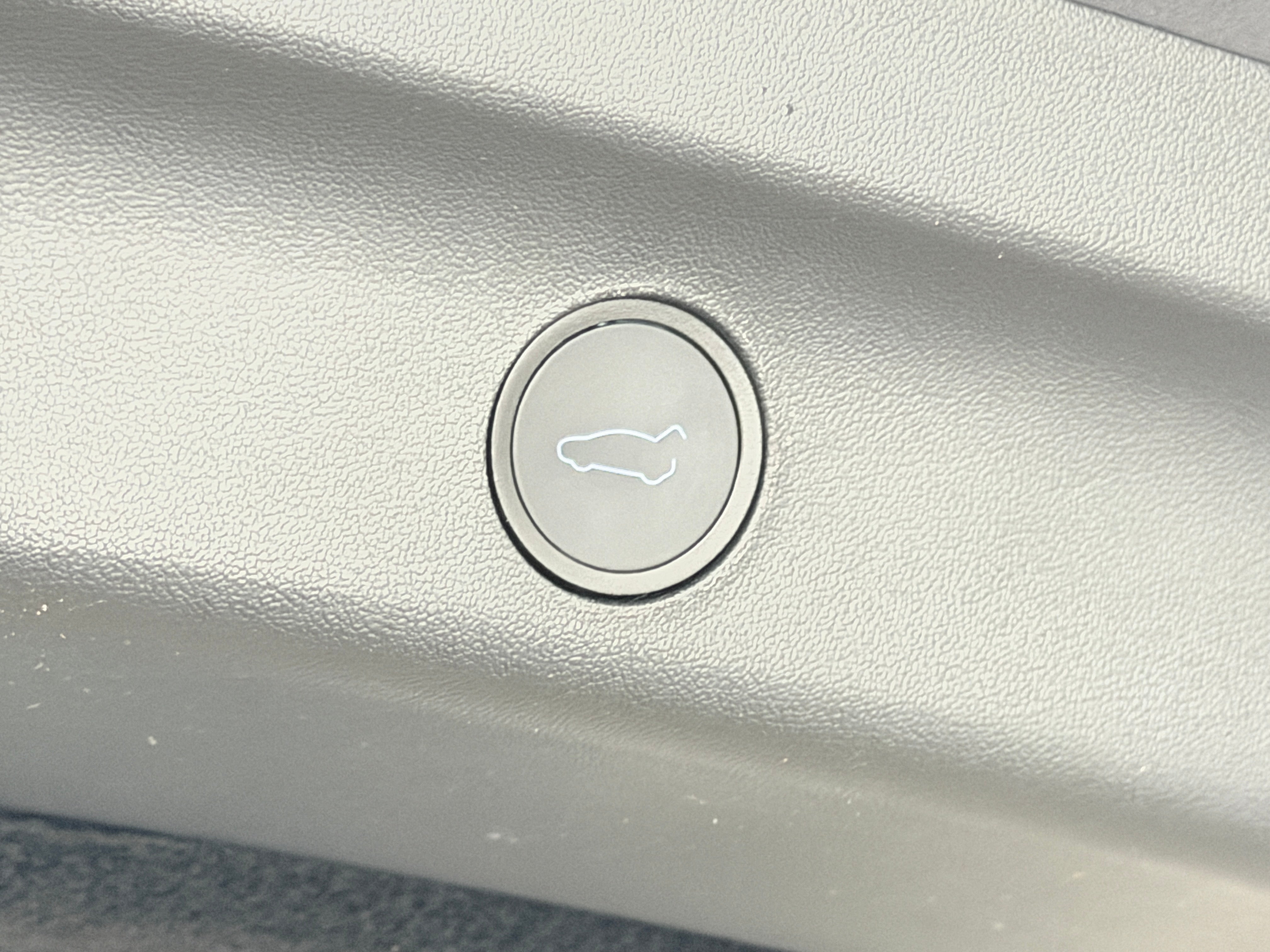 Used 2023 Tesla Model Y Long Range with VIN 7SAYGAEE3PF665840 for sale in Auburn, WA