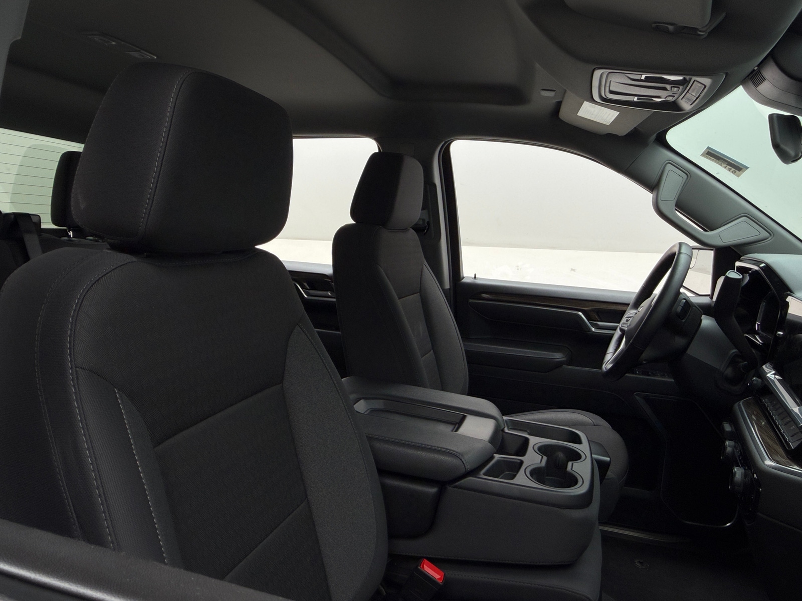 Thumbnail: 2026 Chevrolet Silverado 1500 - 2