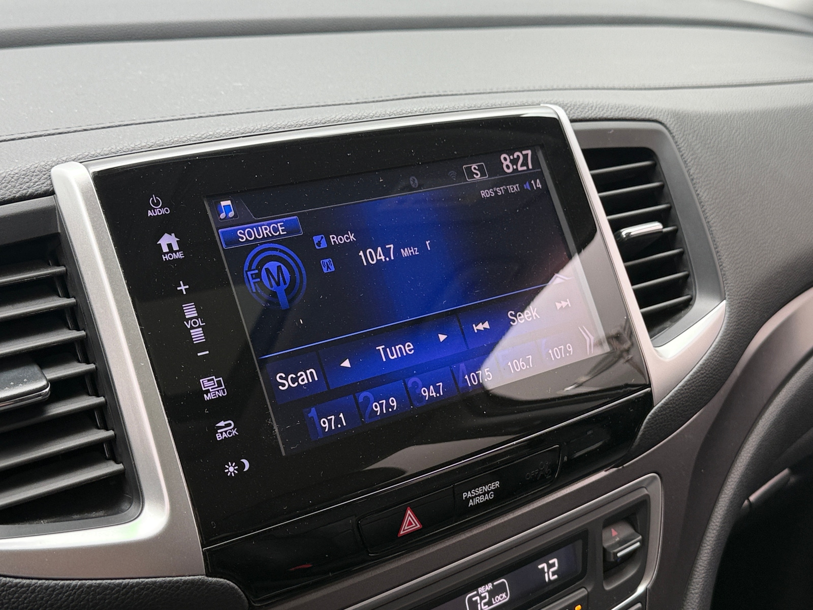 Thumbnail: 2018 Honda Pilot - 3