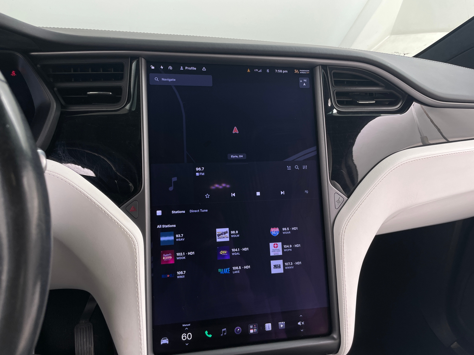 Thumbnail: 2020 Tesla Model X - 3