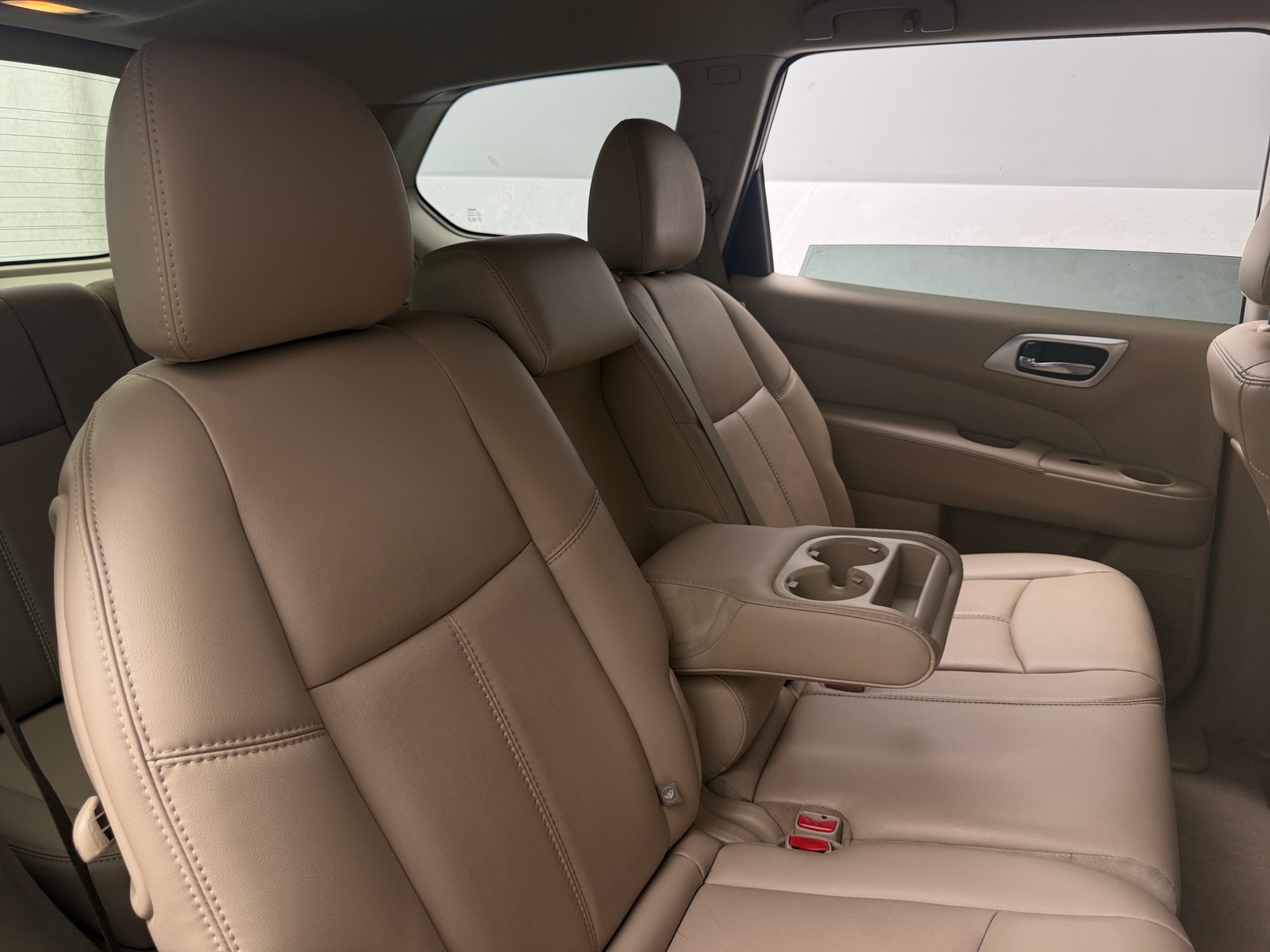 Thumbnail: 2015 Nissan Pathfinder - 5