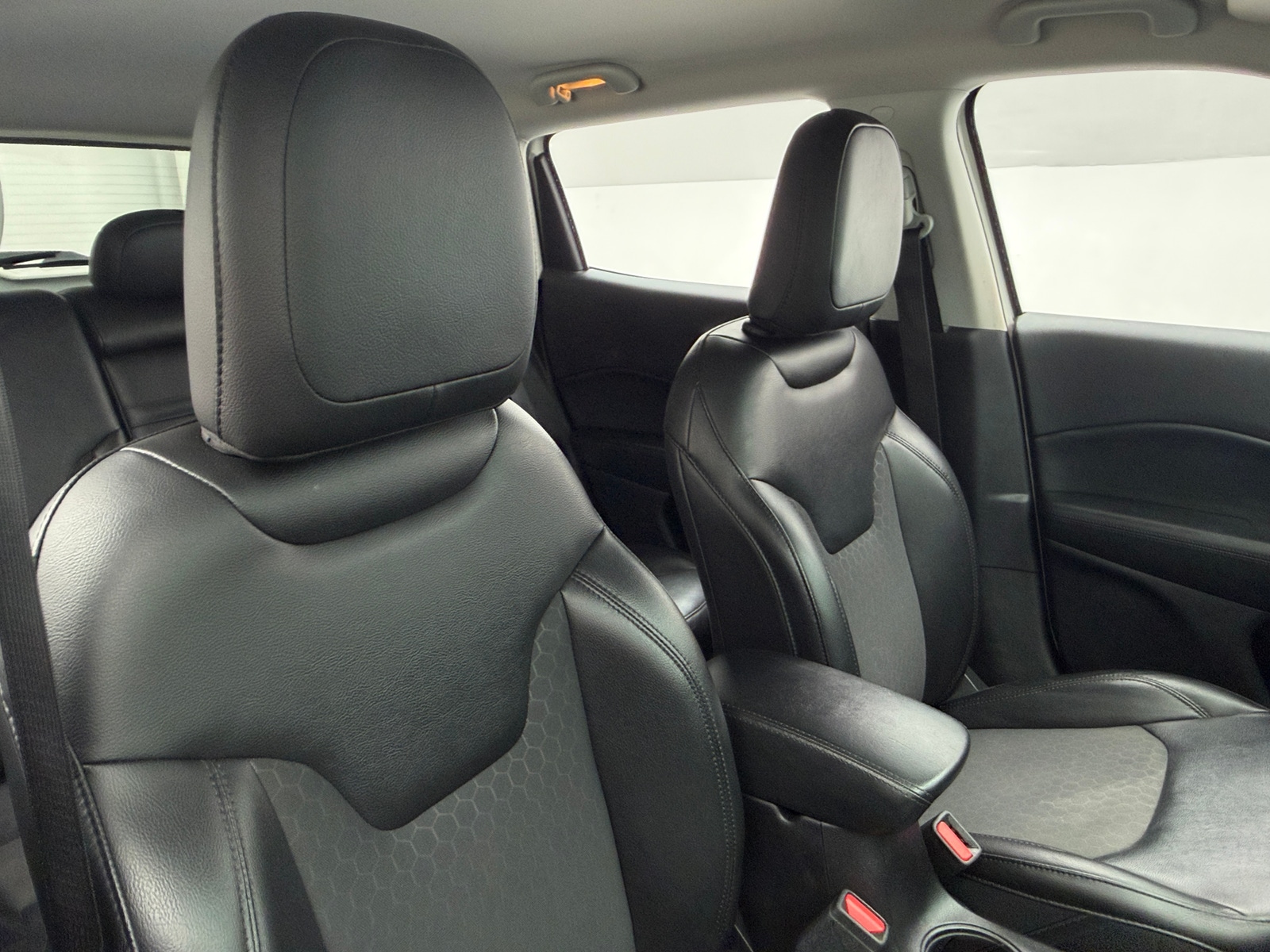 Thumbnail: 2019 Jeep Compass - 2