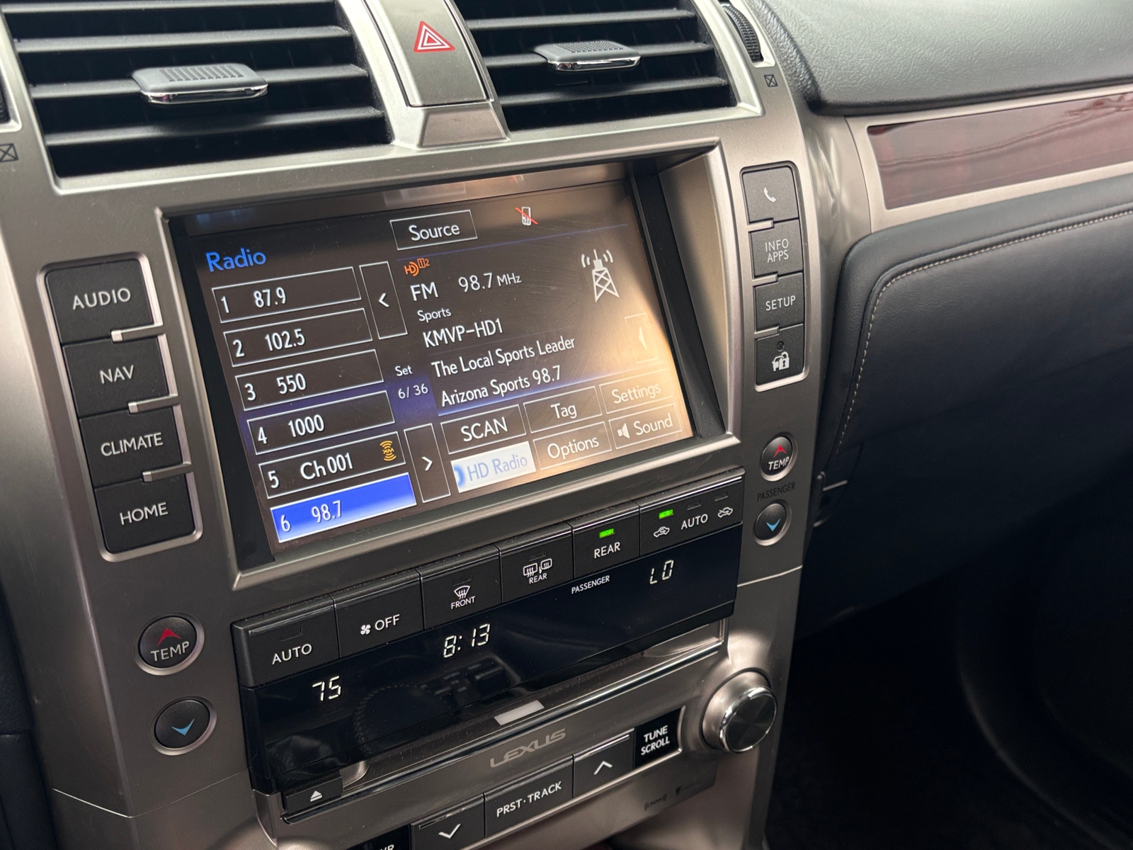 Thumbnail: 2015 Lexus GX - 4