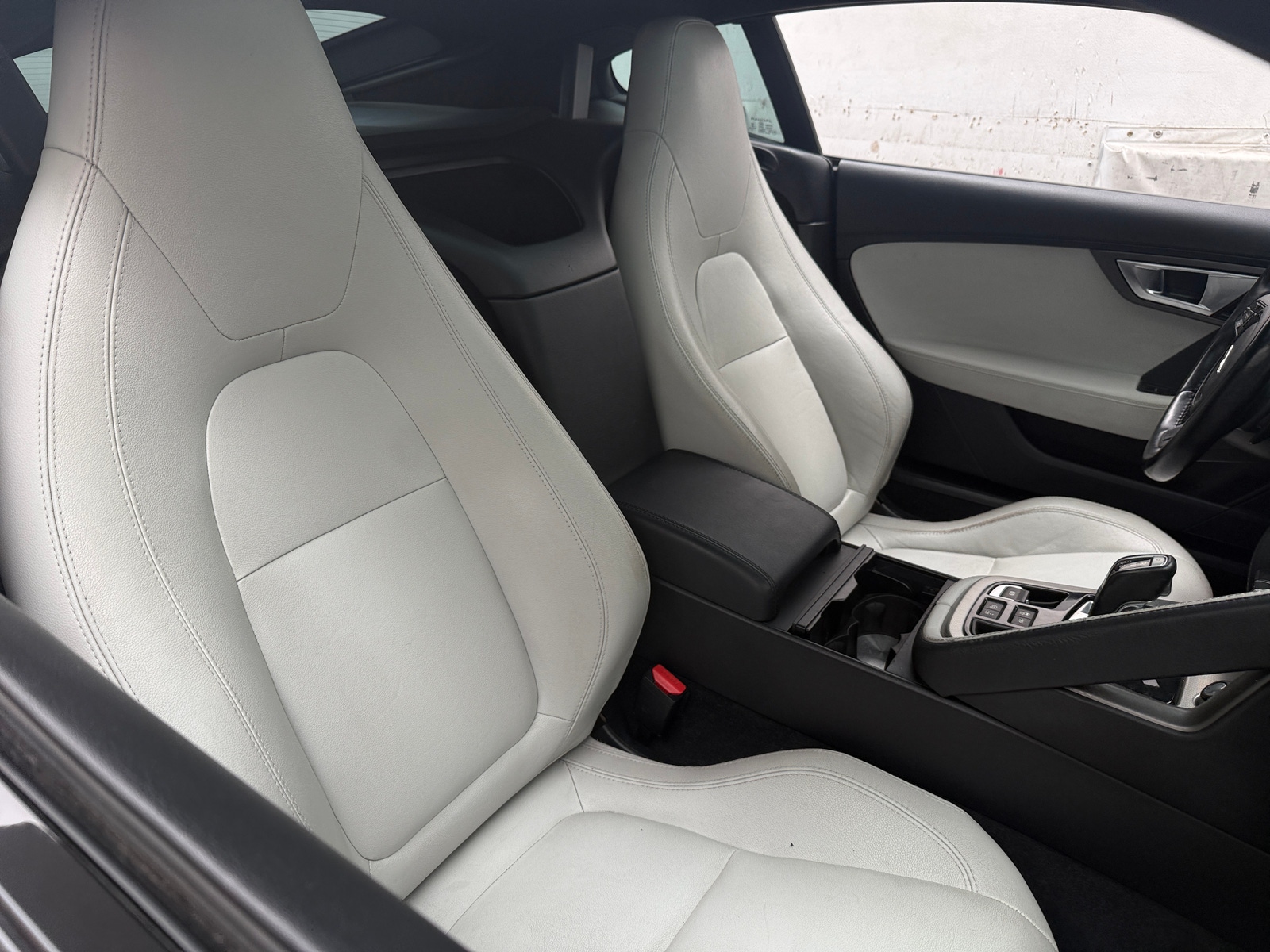 Thumbnail: 2015 Jaguar F-Type - 2