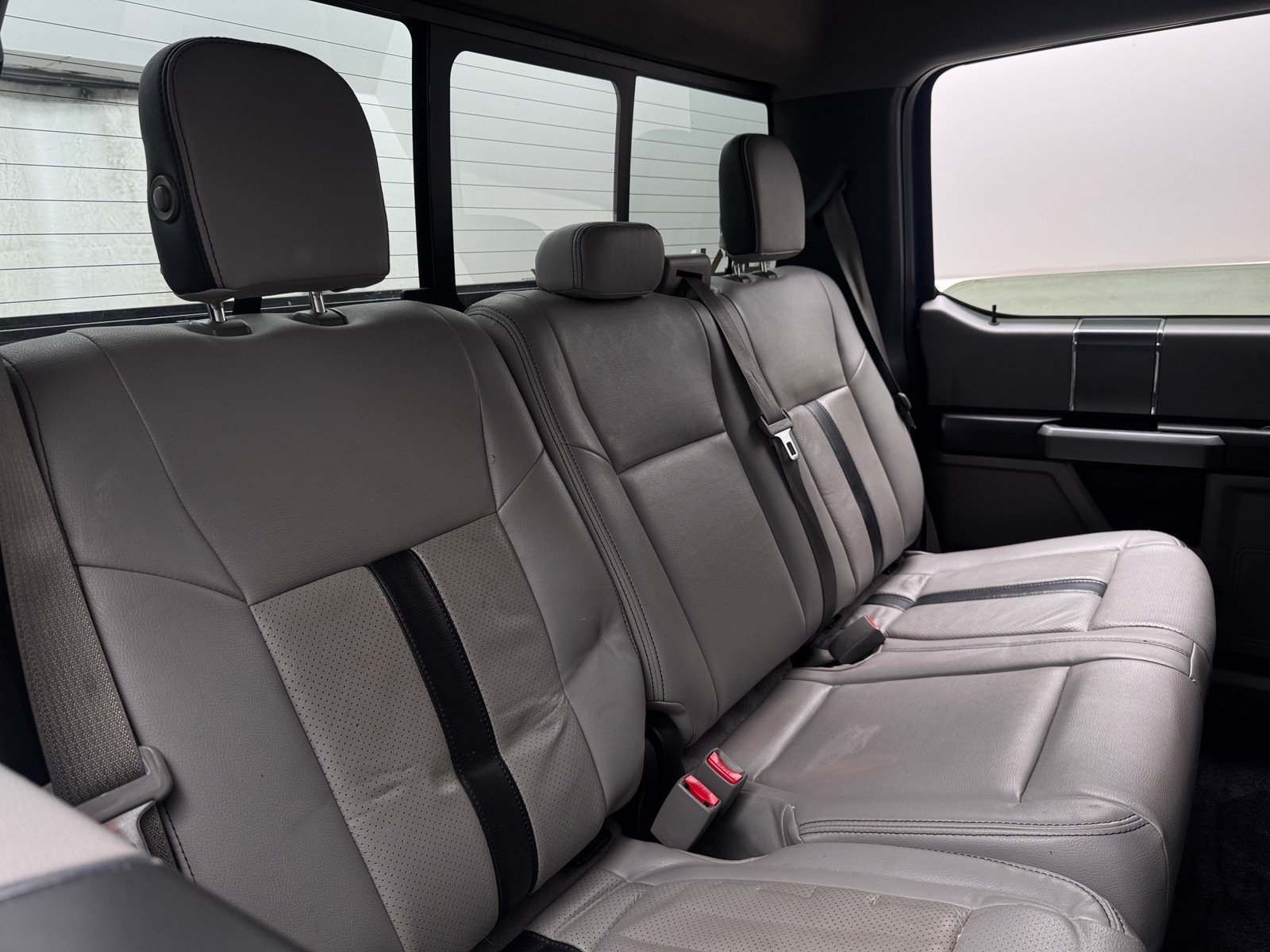 Thumbnail: 2017 Ford Econoline - 6