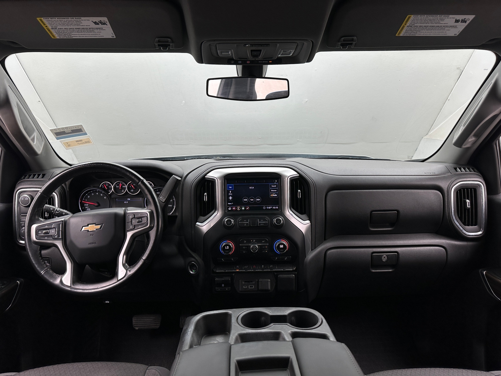 Thumbnail: 2020 Chevrolet Silverado 1500 - 3