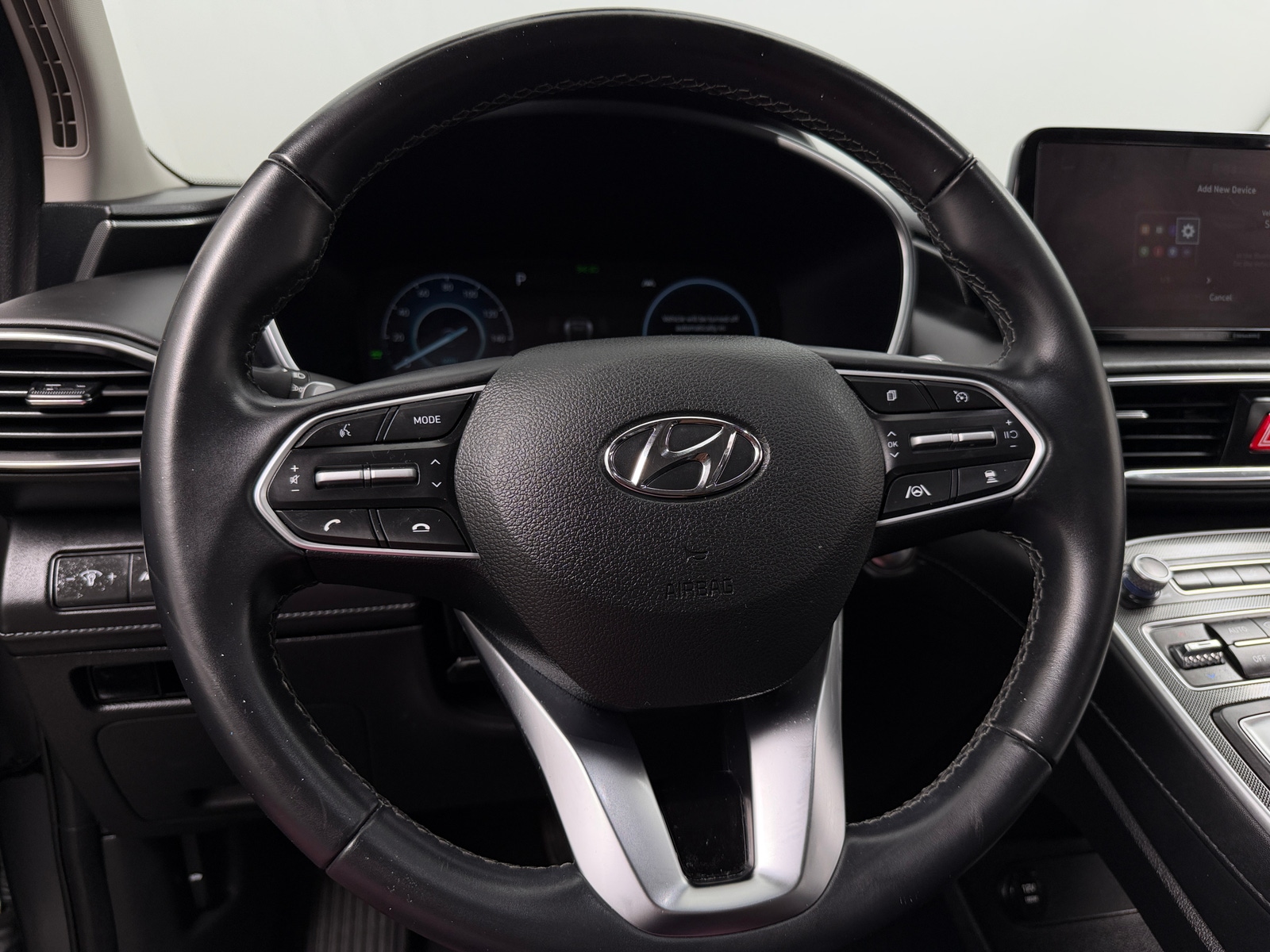 Thumbnail: 2023 Hyundai Santa Fe - 4