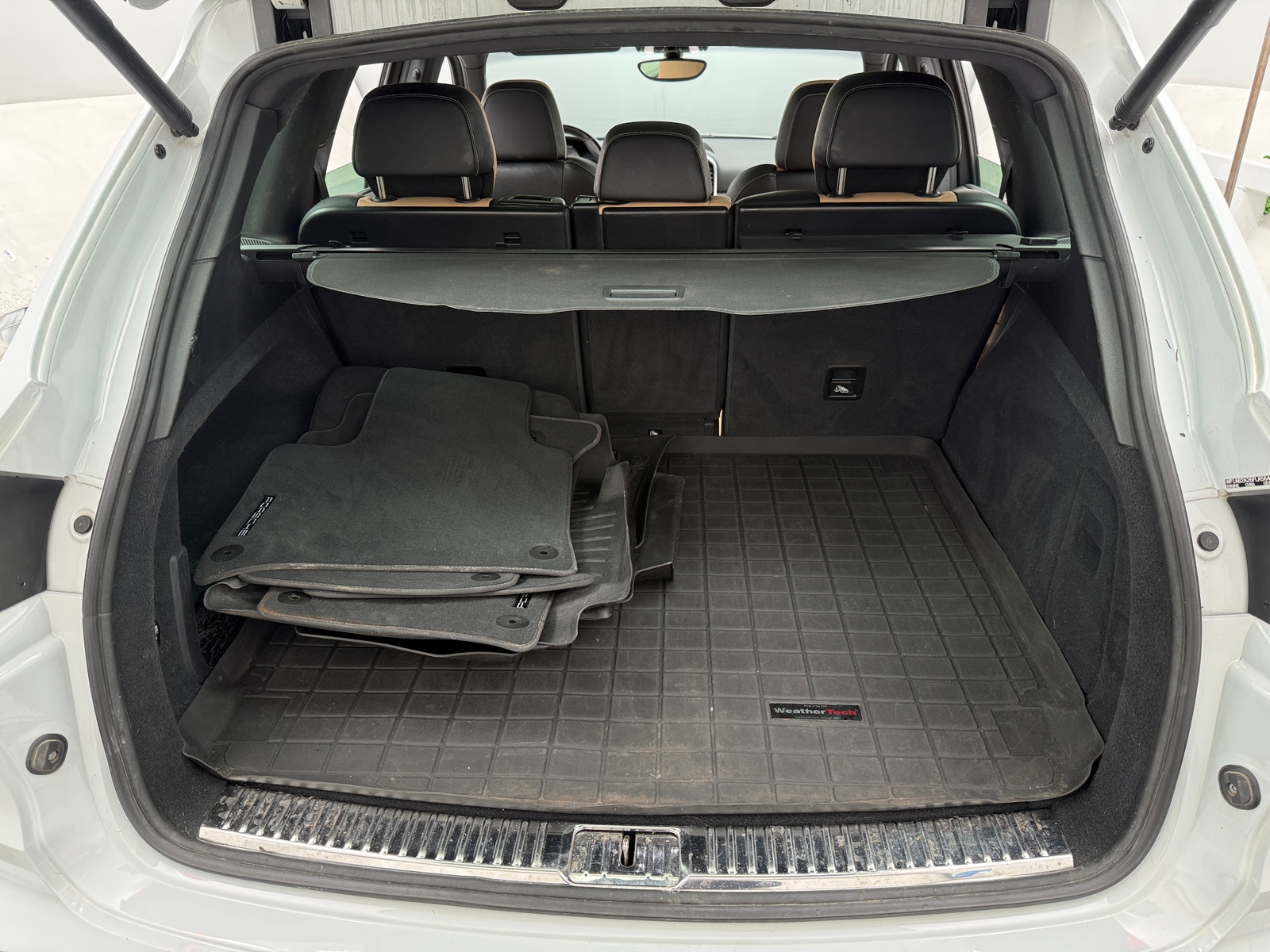 Thumbnail: 2015 Porsche Cayenne - 6