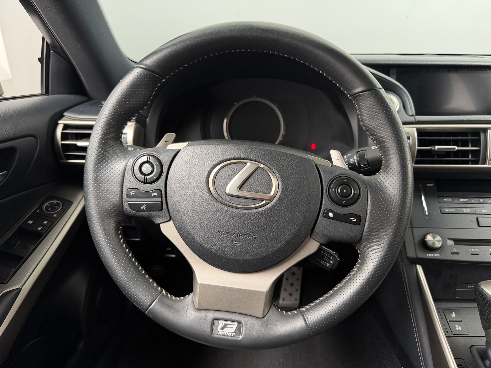 Thumbnail: 2015 Lexus IS - 4