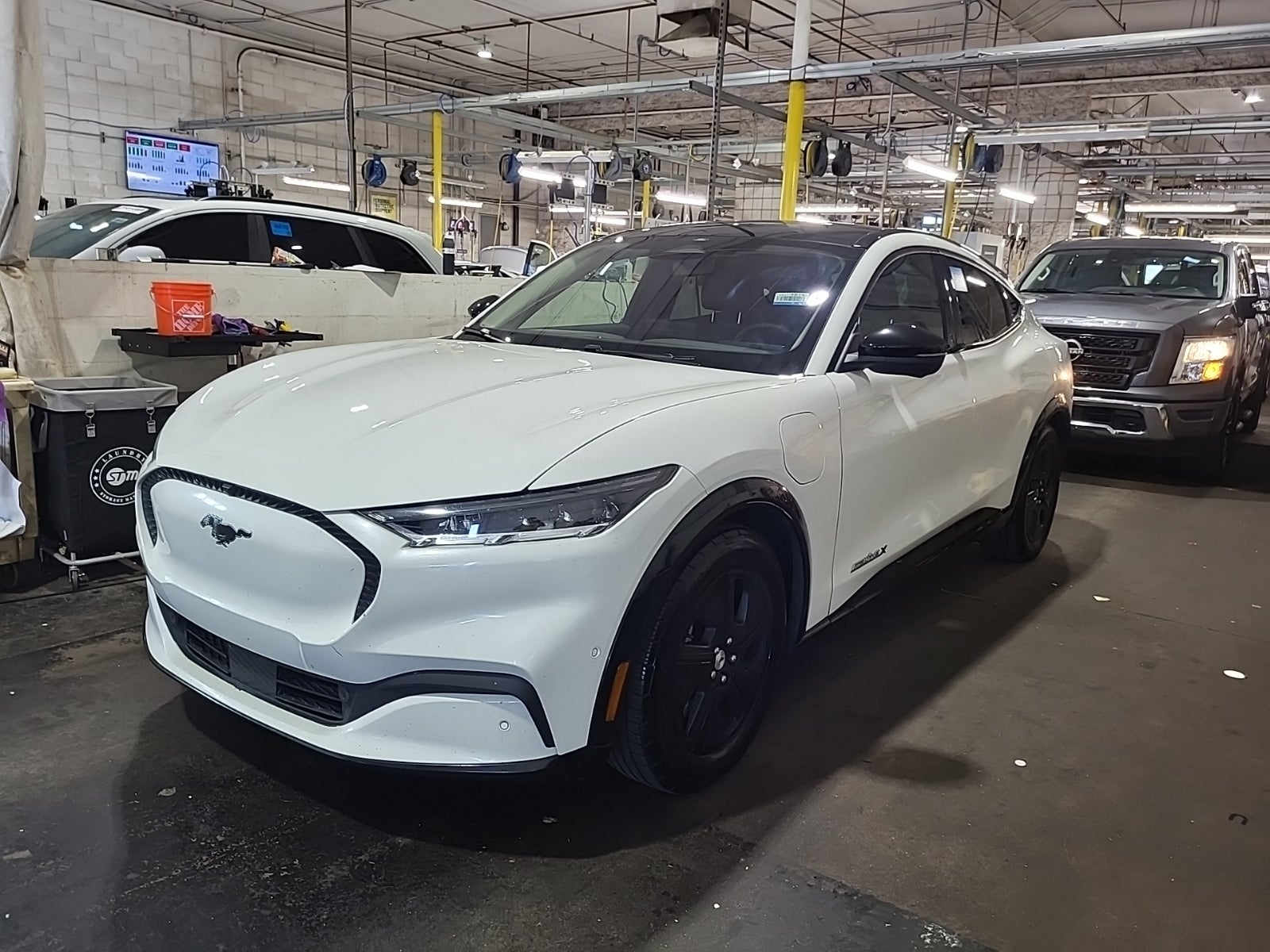 2021 Ford Mustang Mach-E California Route 1