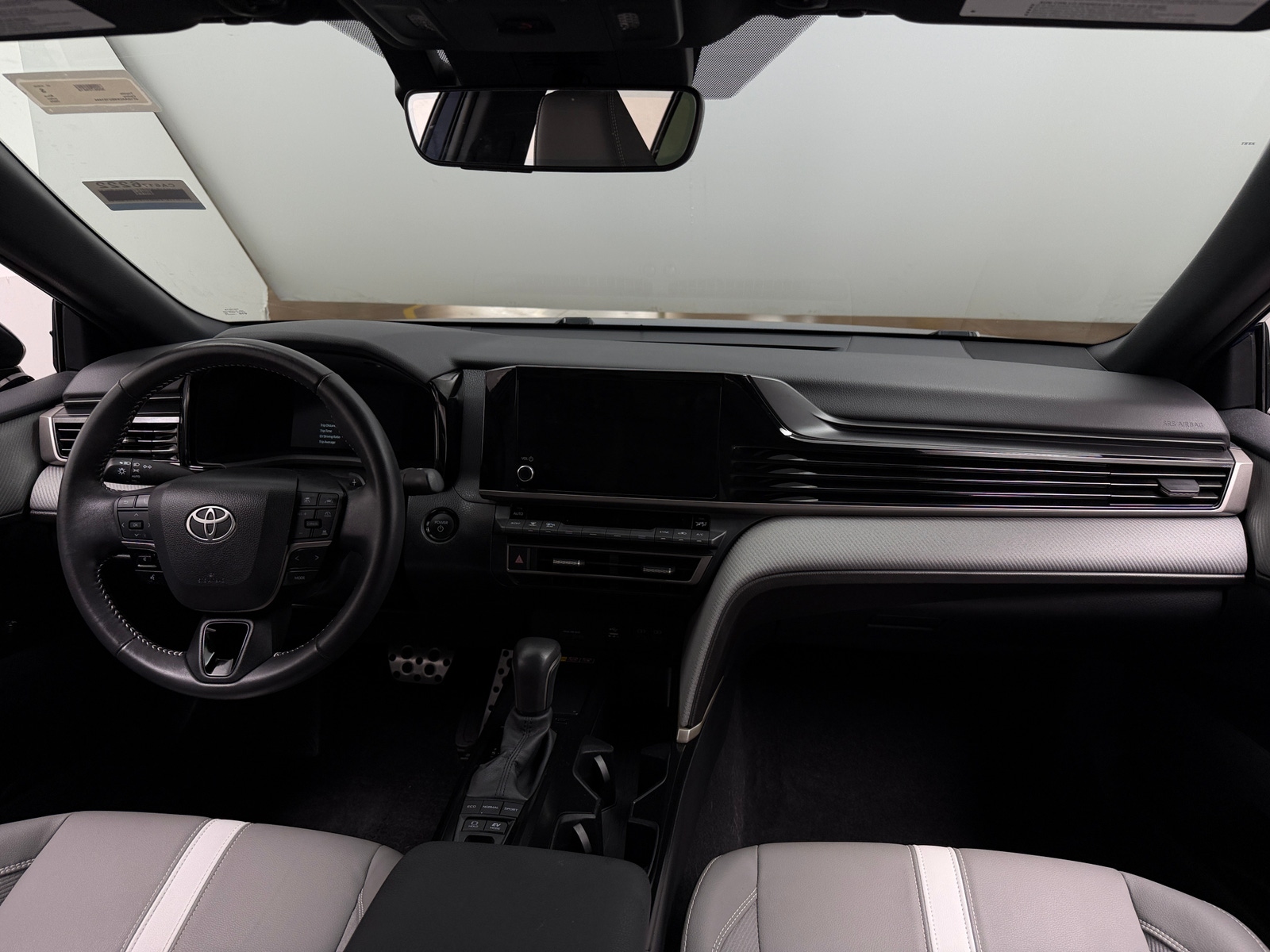 Thumbnail: 2025 Toyota Camry - 3
