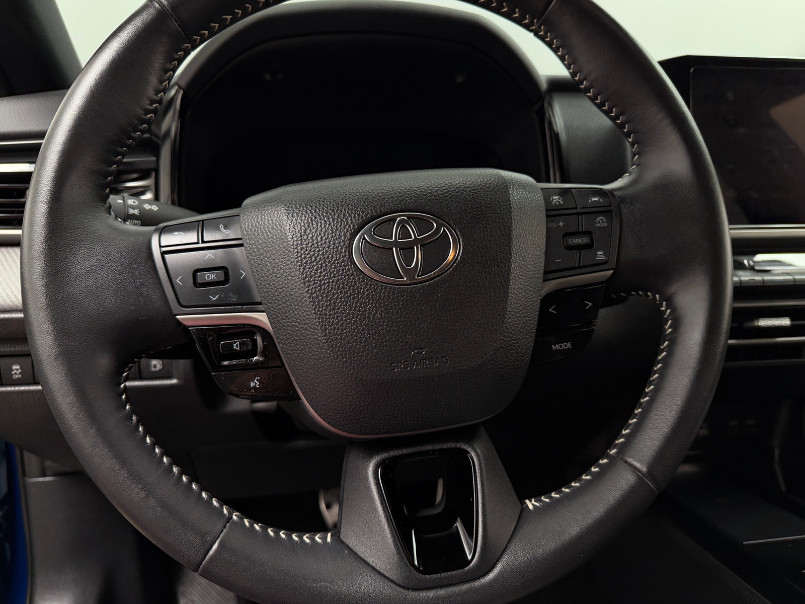 Thumbnail: 2025 Toyota Camry - 5
