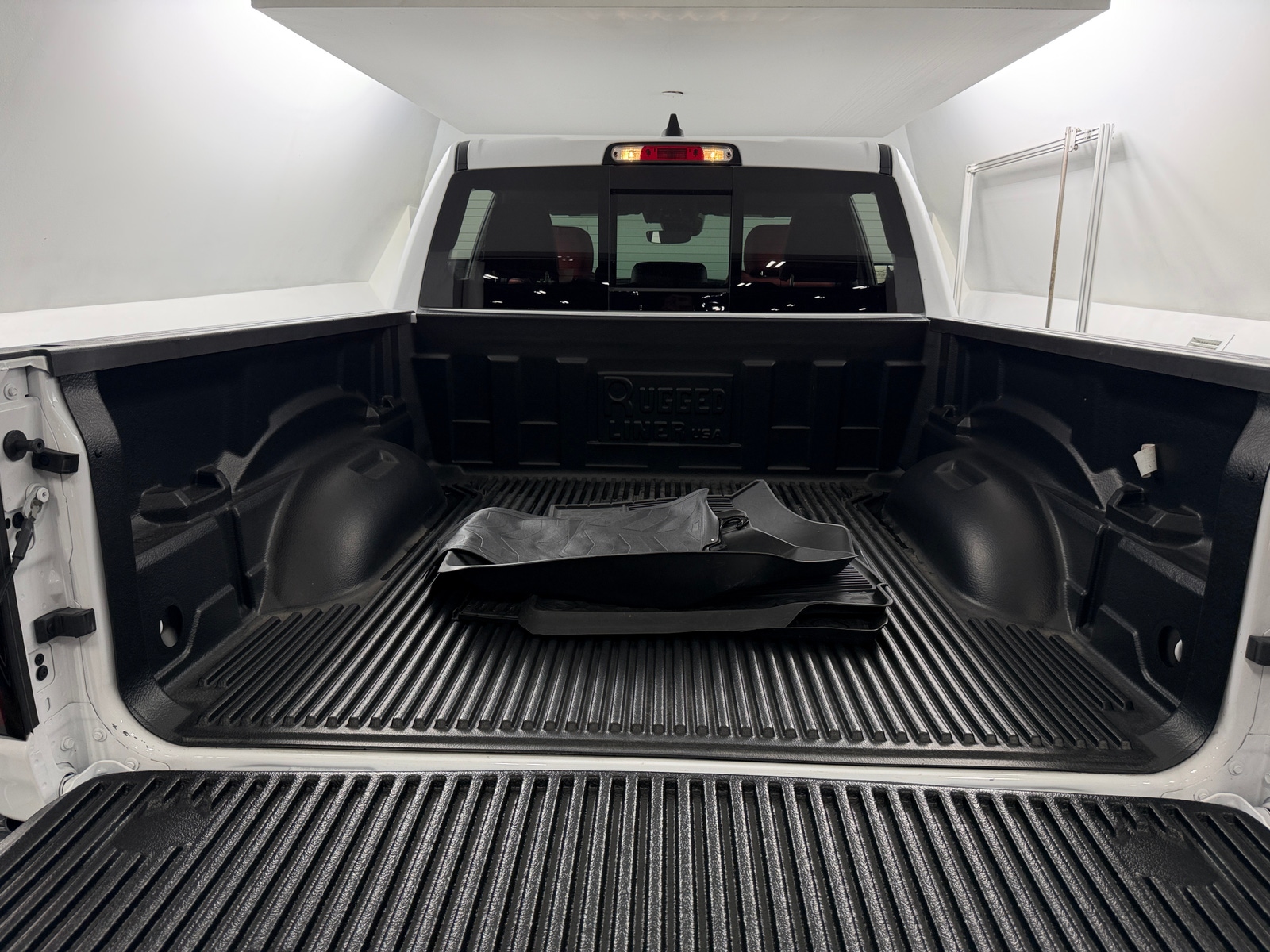 Thumbnail: 2026 RAM 1500 - 7