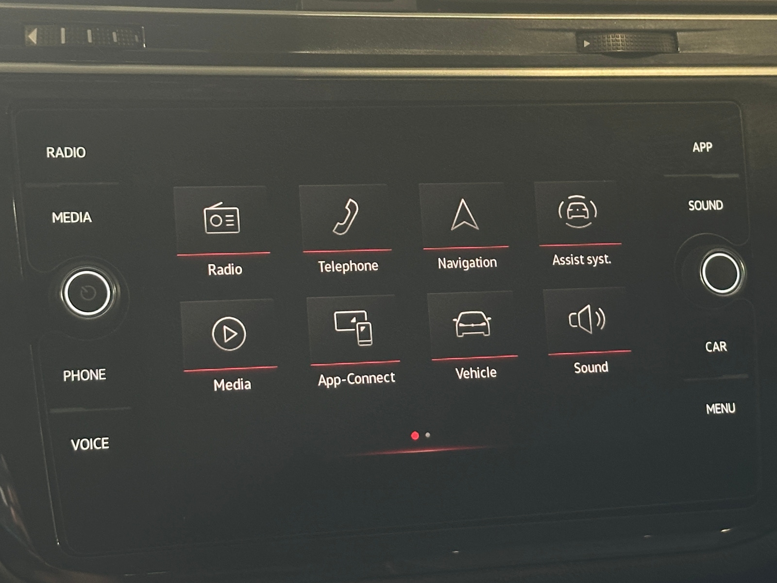Thumbnail: 2024 Volkswagen Tiguan - 4