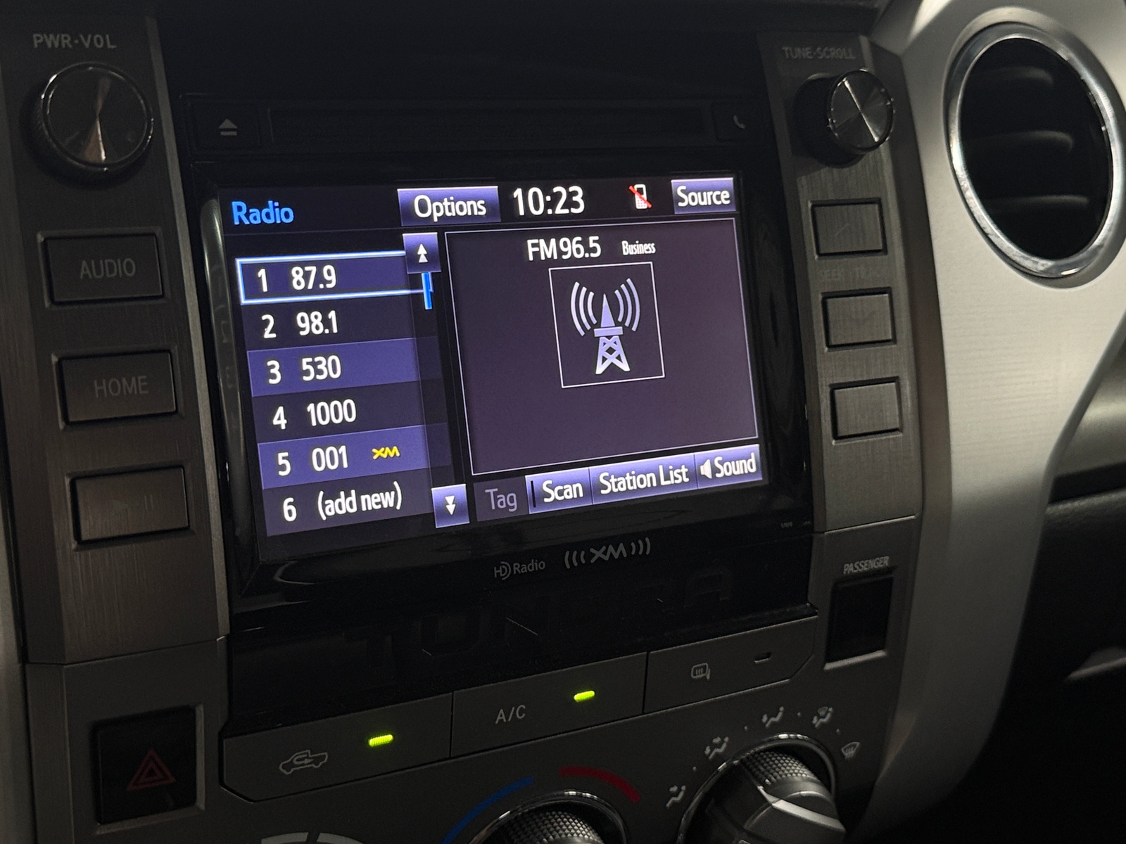 Thumbnail: 2014 Toyota Tundra - 4