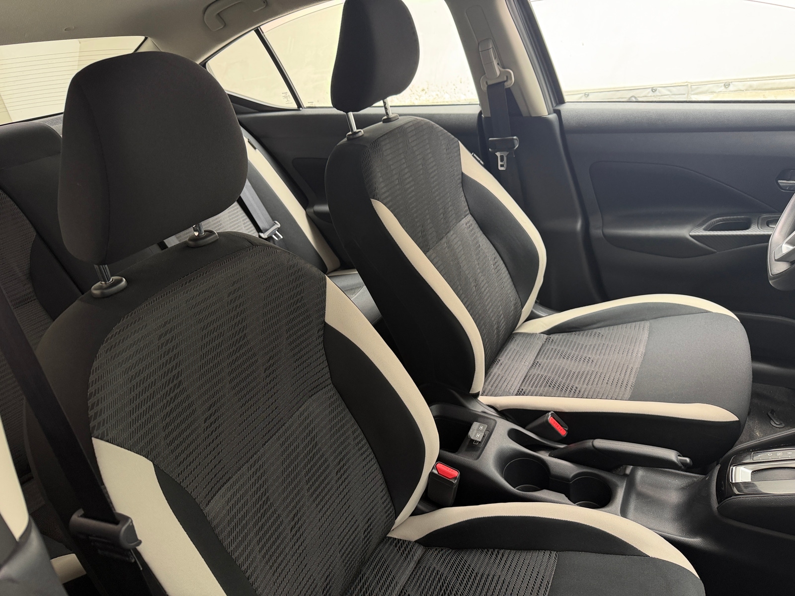 Thumbnail: 2022 Nissan Versa - 2