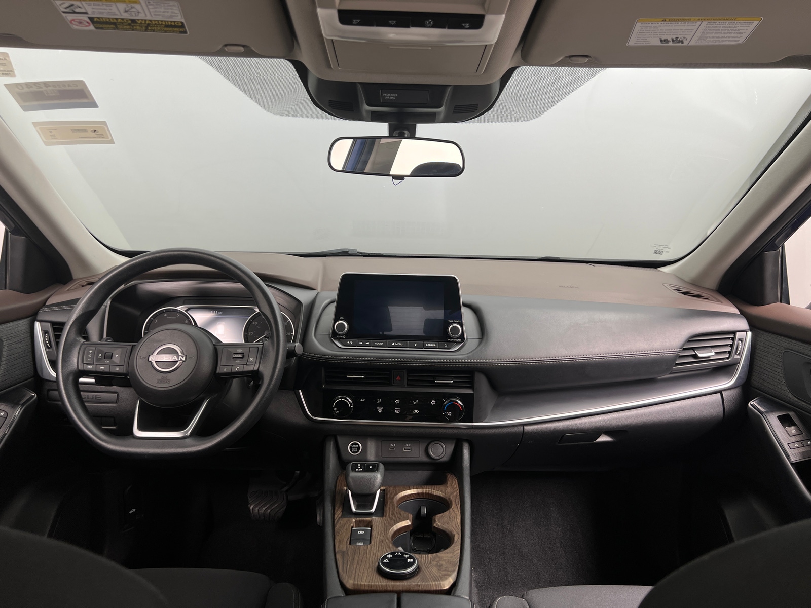 Thumbnail: 2023 Nissan Rogue - 3