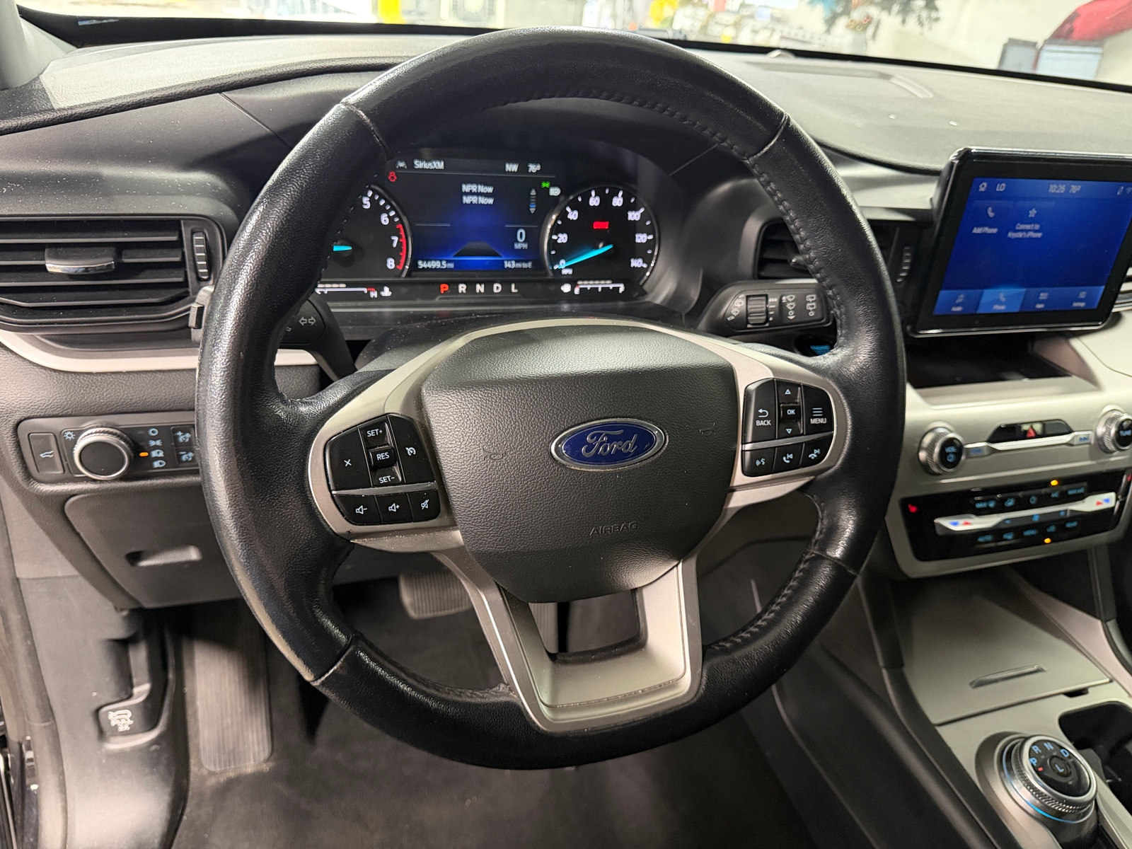 Thumbnail: 2022 Ford Explorer - 5