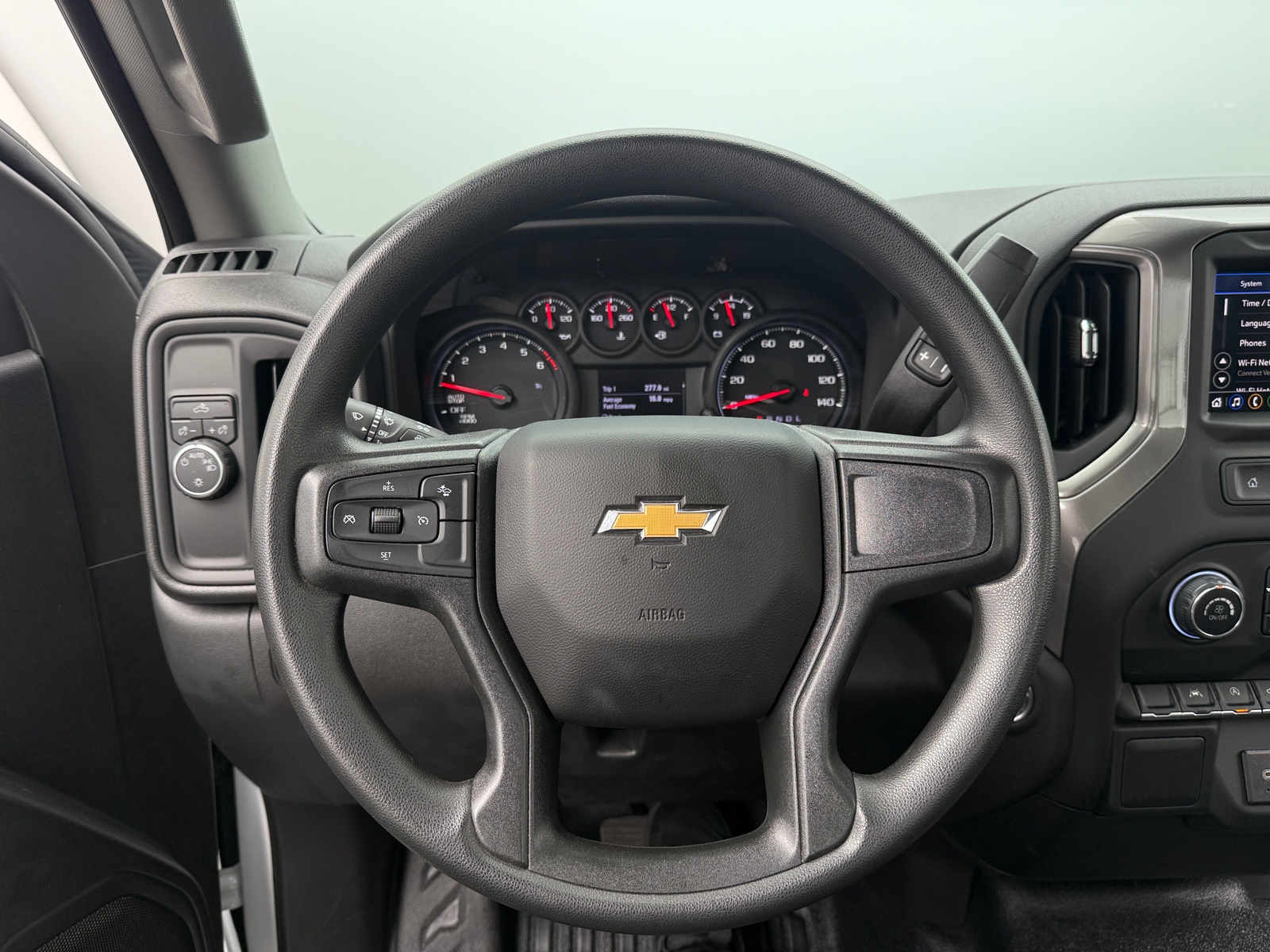 Thumbnail: 2025 Chevrolet Silverado 1500 - 4