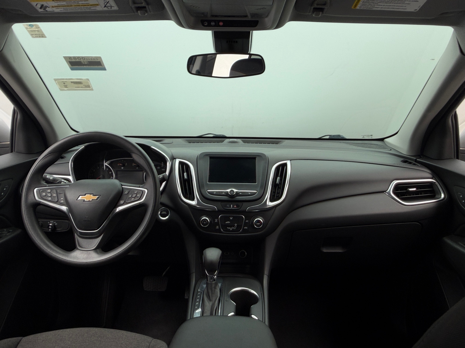 Thumbnail: 2022 Chevrolet Equinox - 3