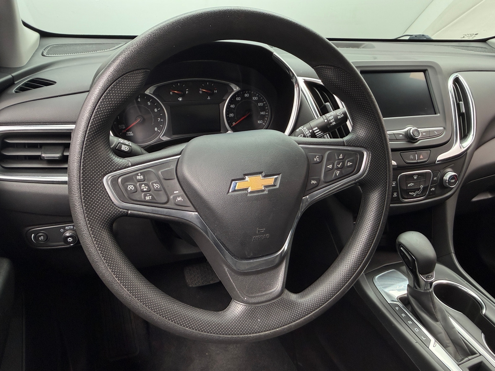 Thumbnail: 2022 Chevrolet Equinox - 5