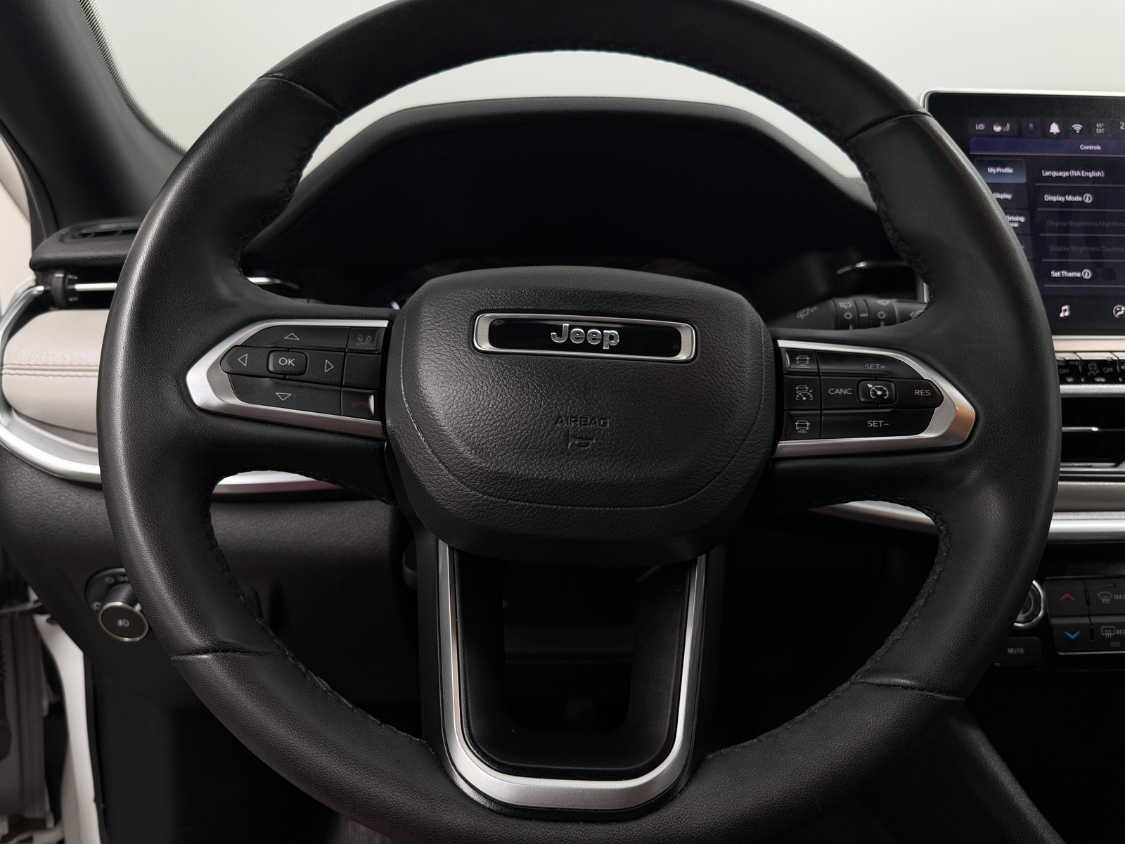 Thumbnail: 2025 Jeep Compass - 4