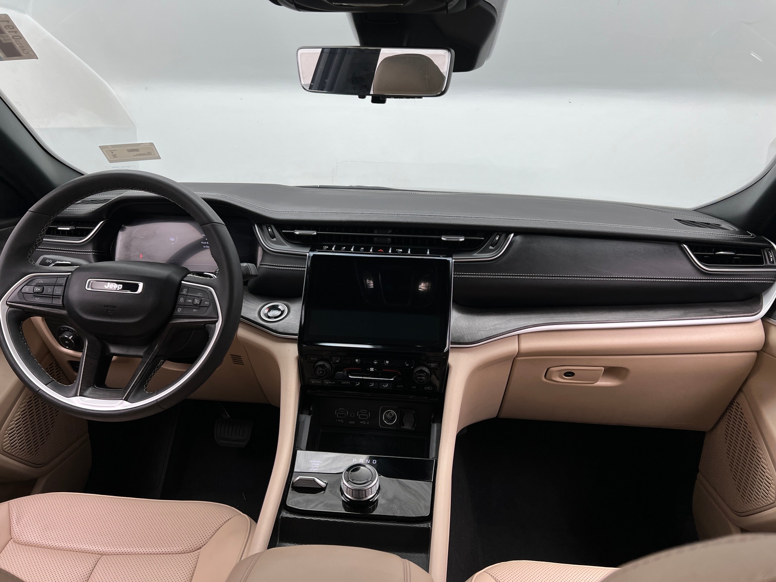 Thumbnail: 2024 Jeep Grand Cherokee L - 2
