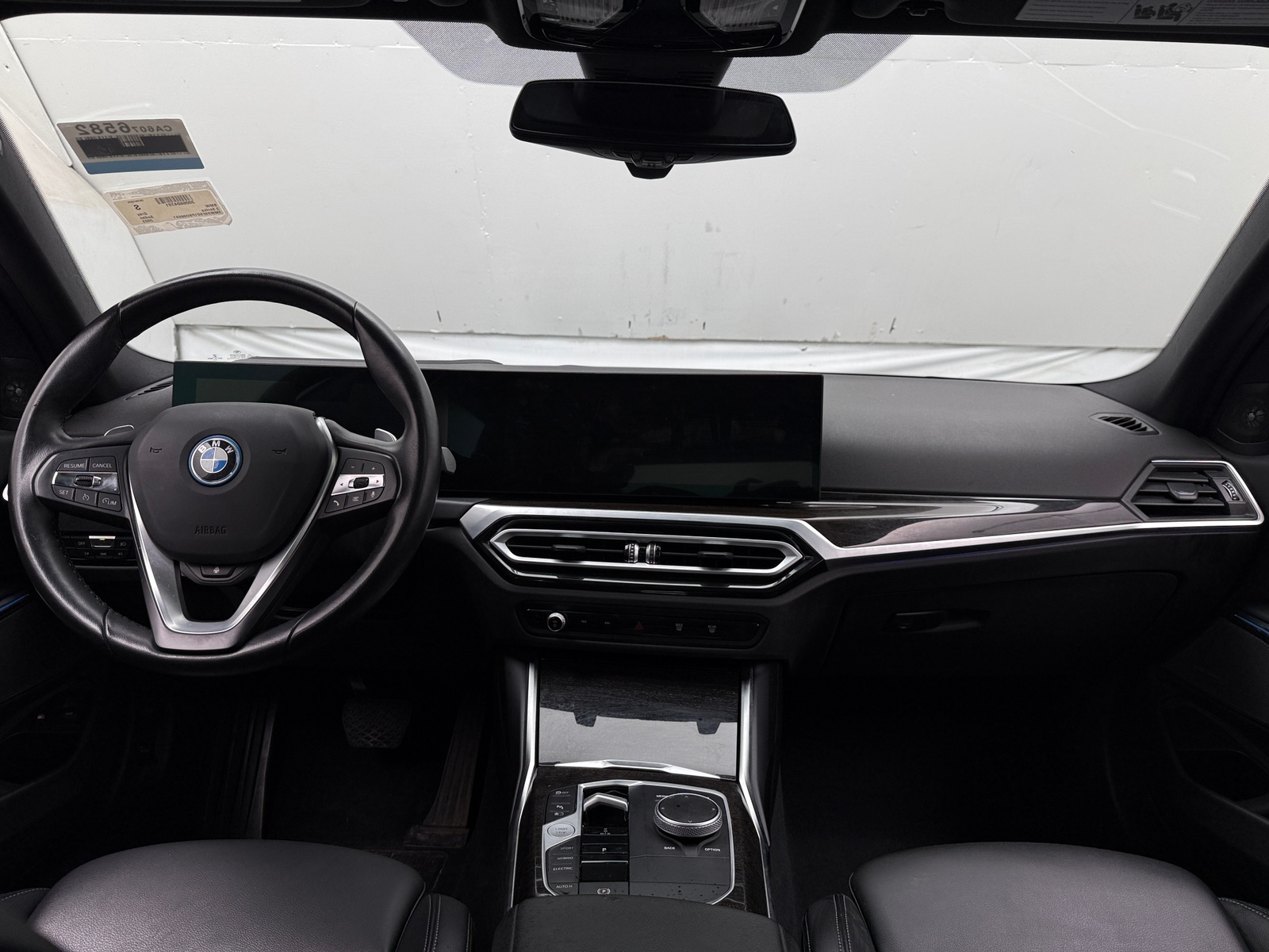 Thumbnail: 2023 BMW 3 Series - 2