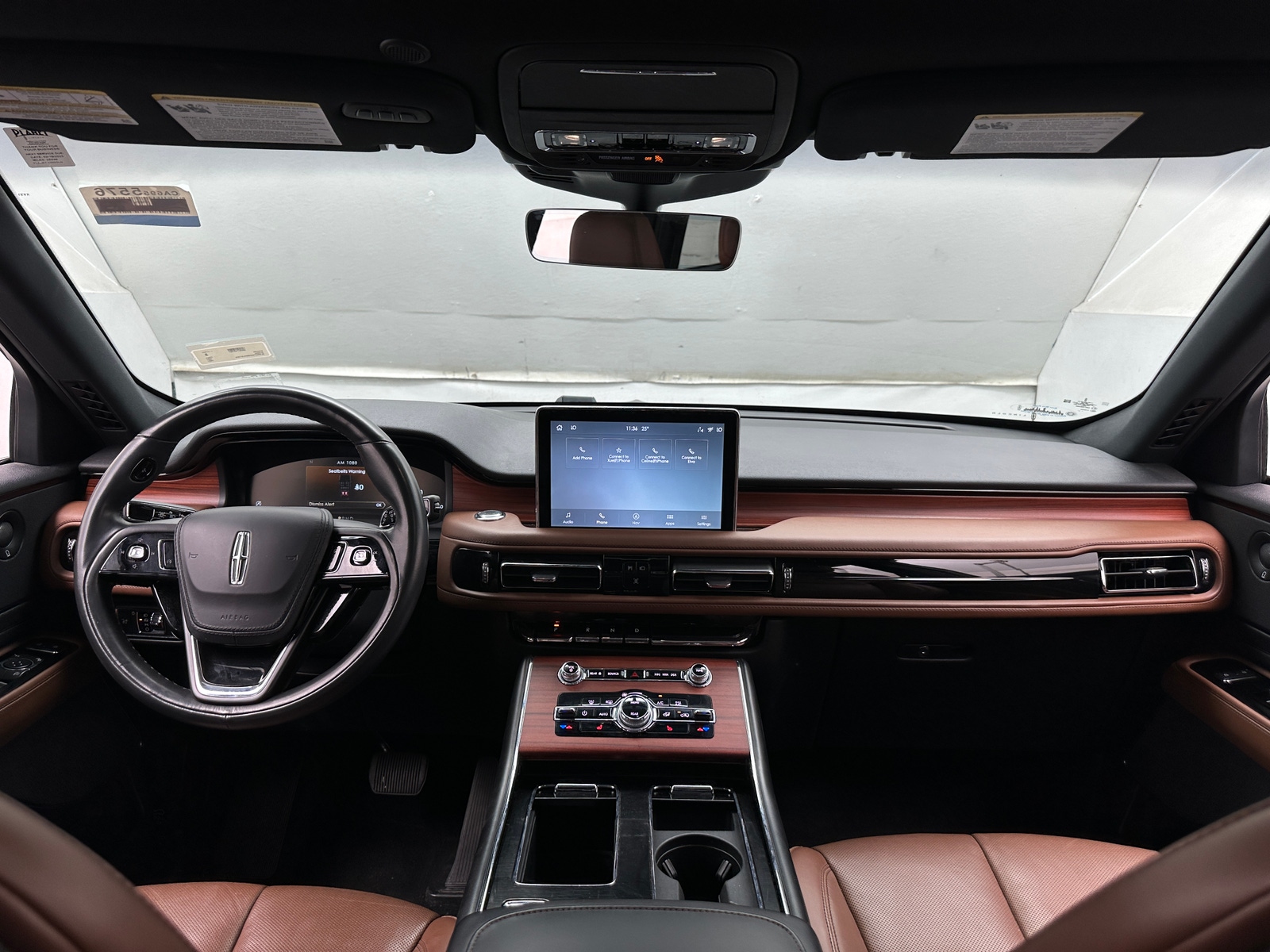 Thumbnail: 2022 Lincoln Aviator - 2
