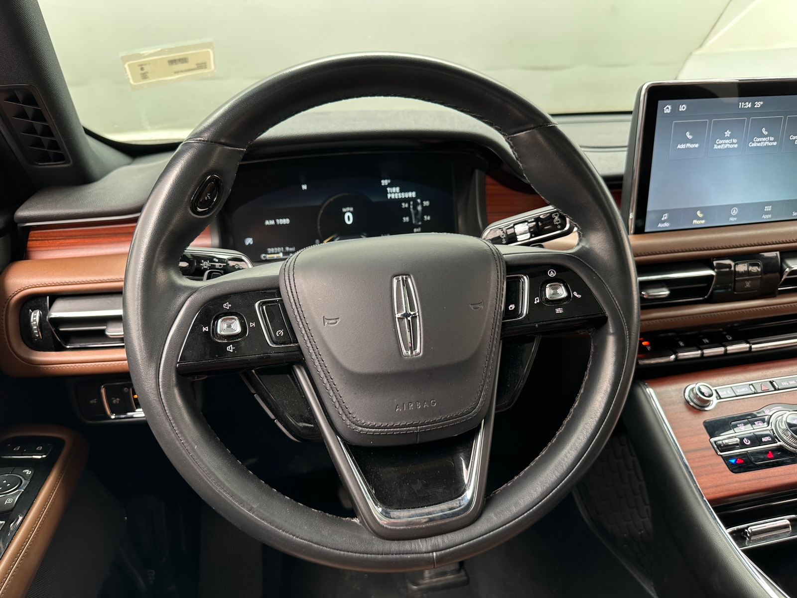 Thumbnail: 2022 Lincoln Aviator - 4