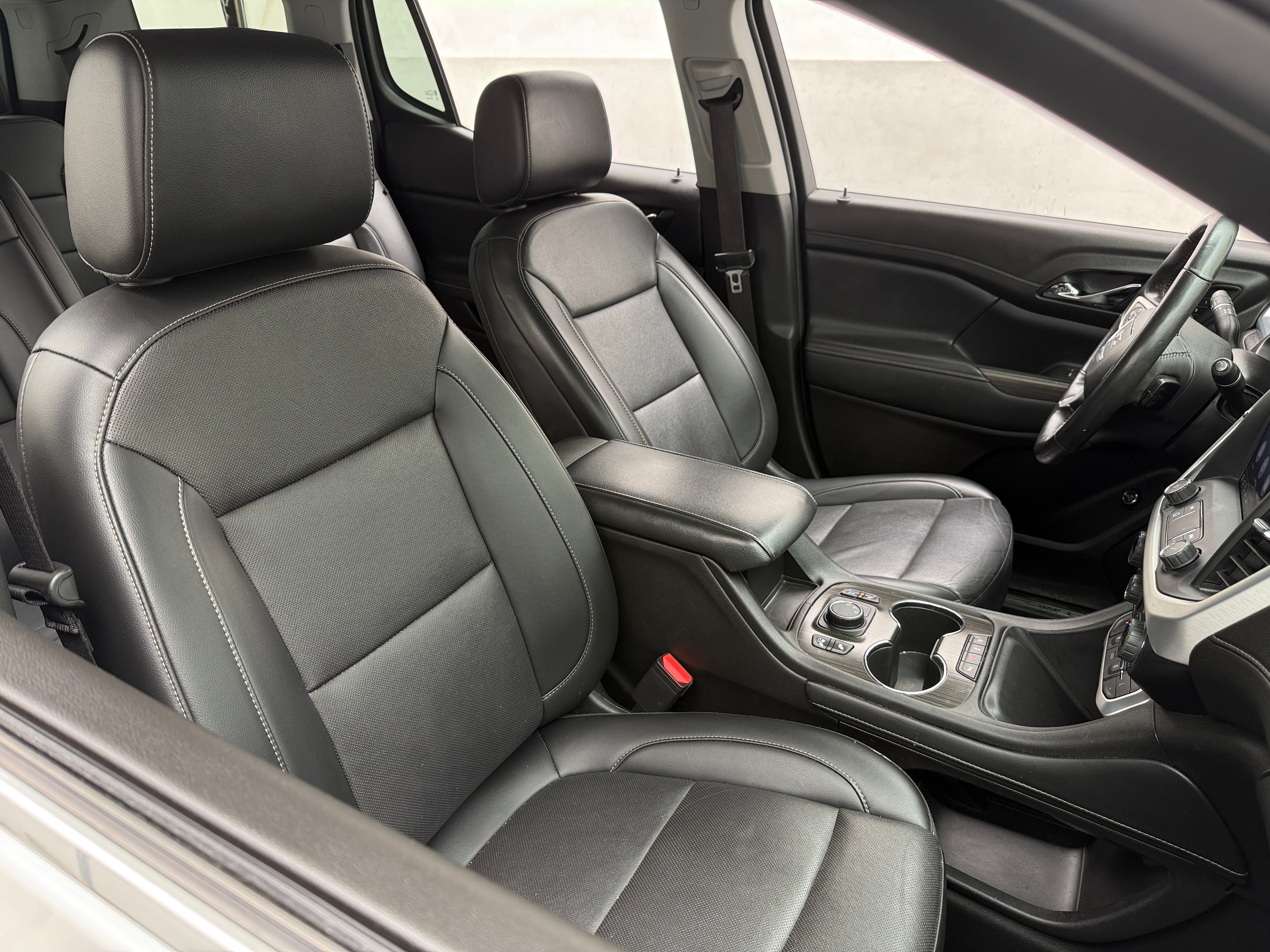 2022 GMC Acadia