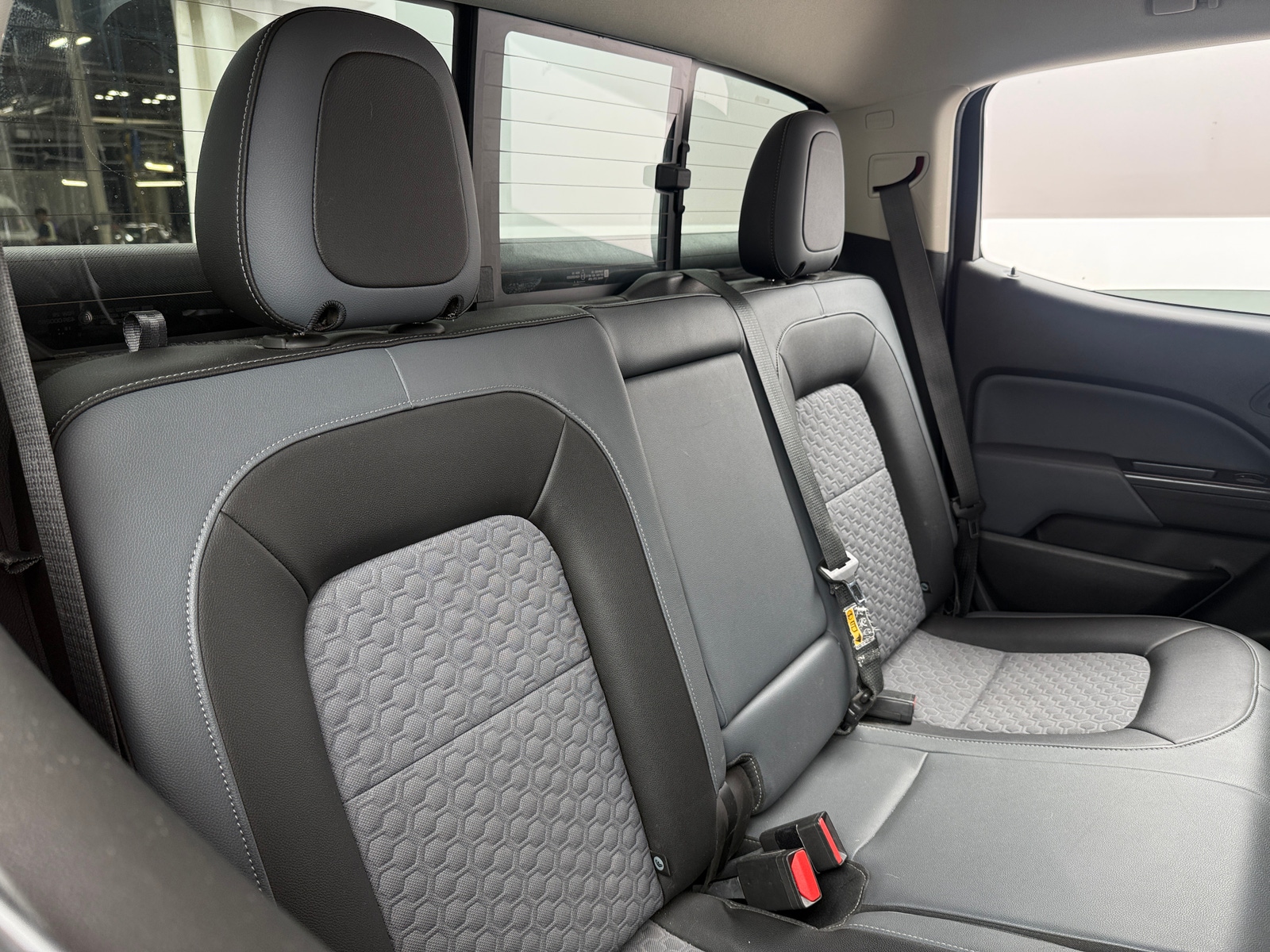 Thumbnail: 2017 Chevrolet Colorado - 5