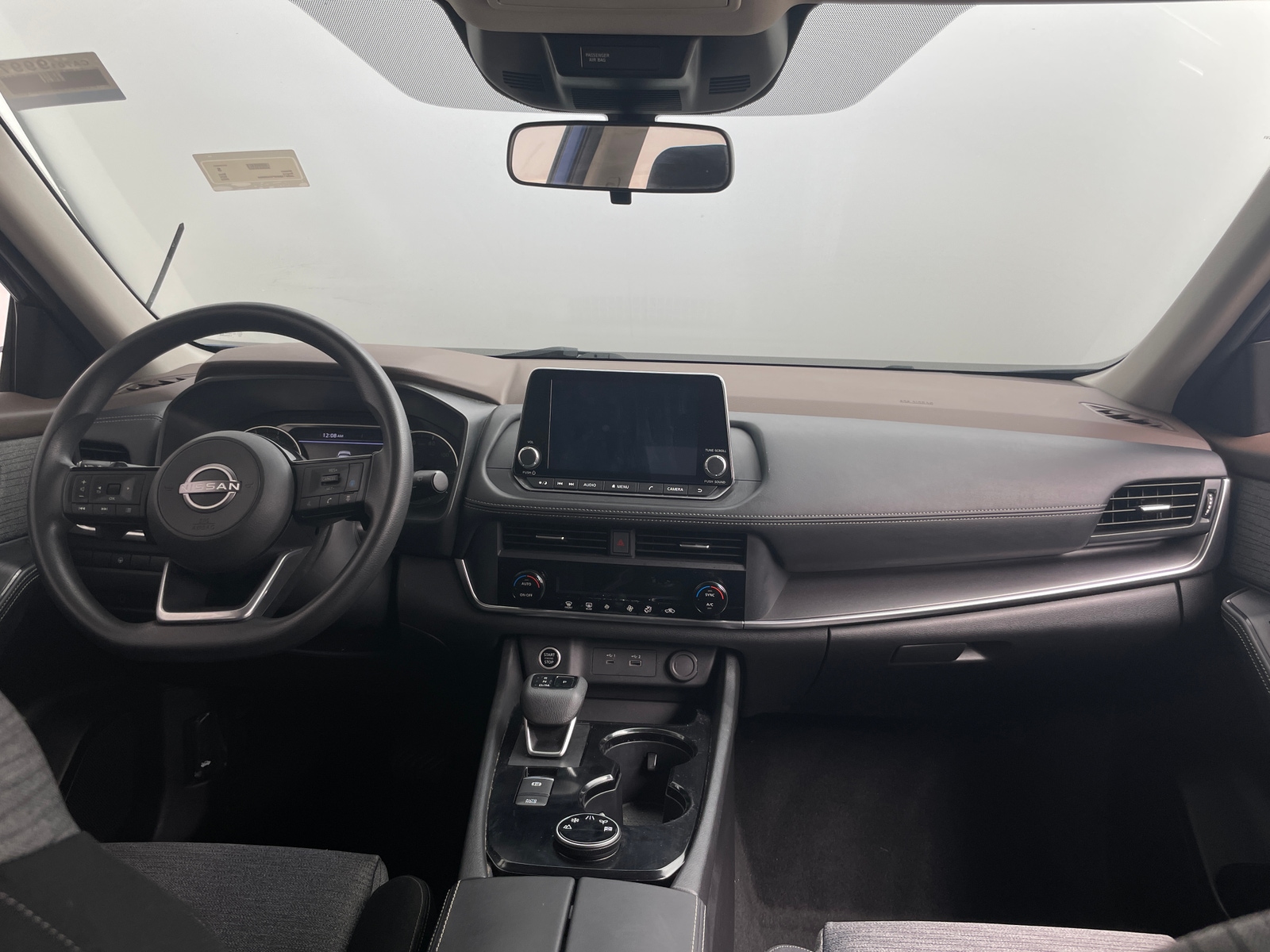 Thumbnail: 2023 Nissan Rogue - 3