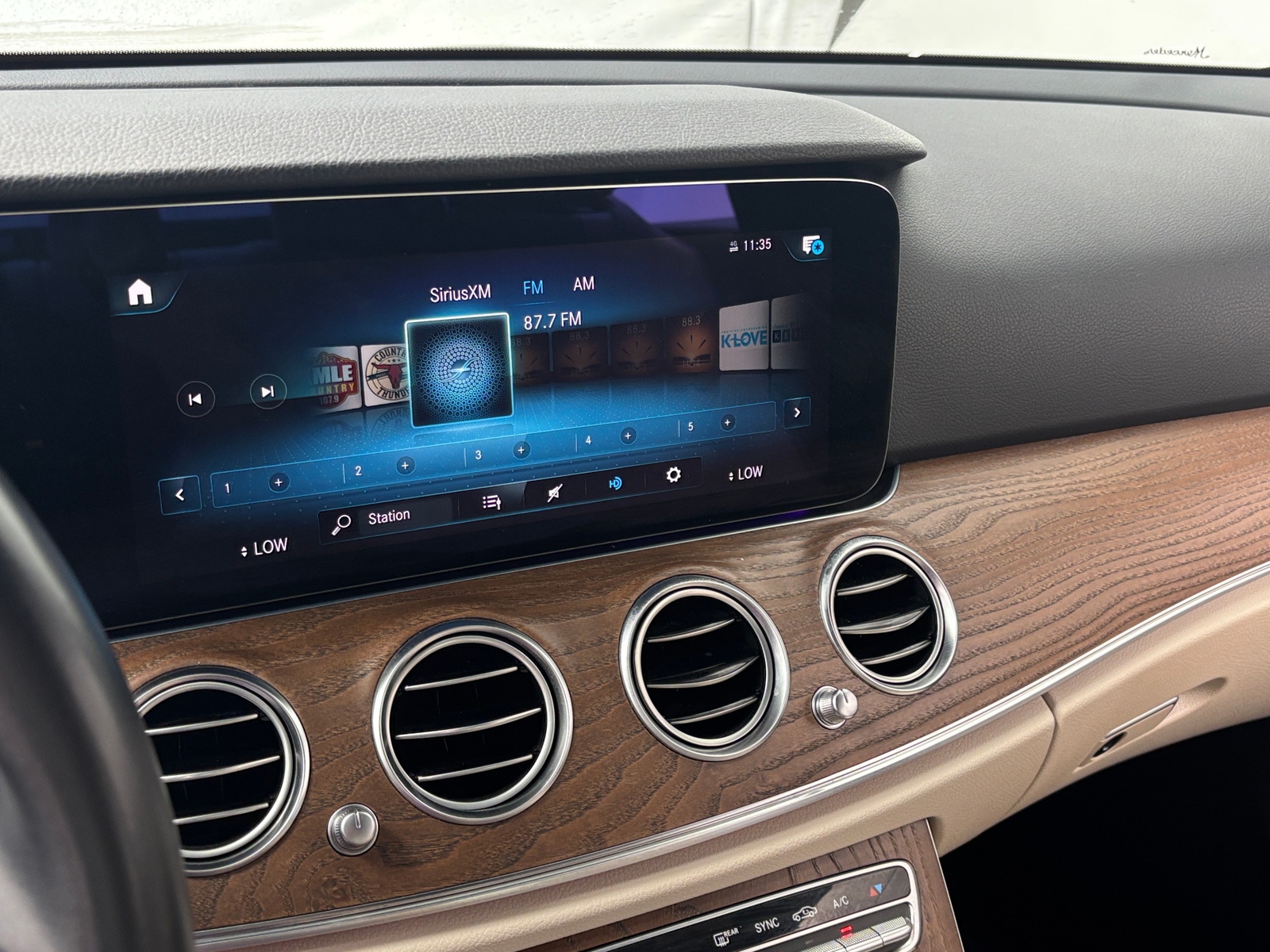 Thumbnail: 2021 Mercedes-Benz E-Class - 3
