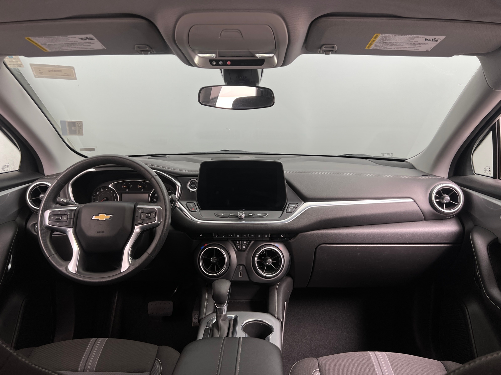 Thumbnail: 2025 Chevrolet Blazer - 3