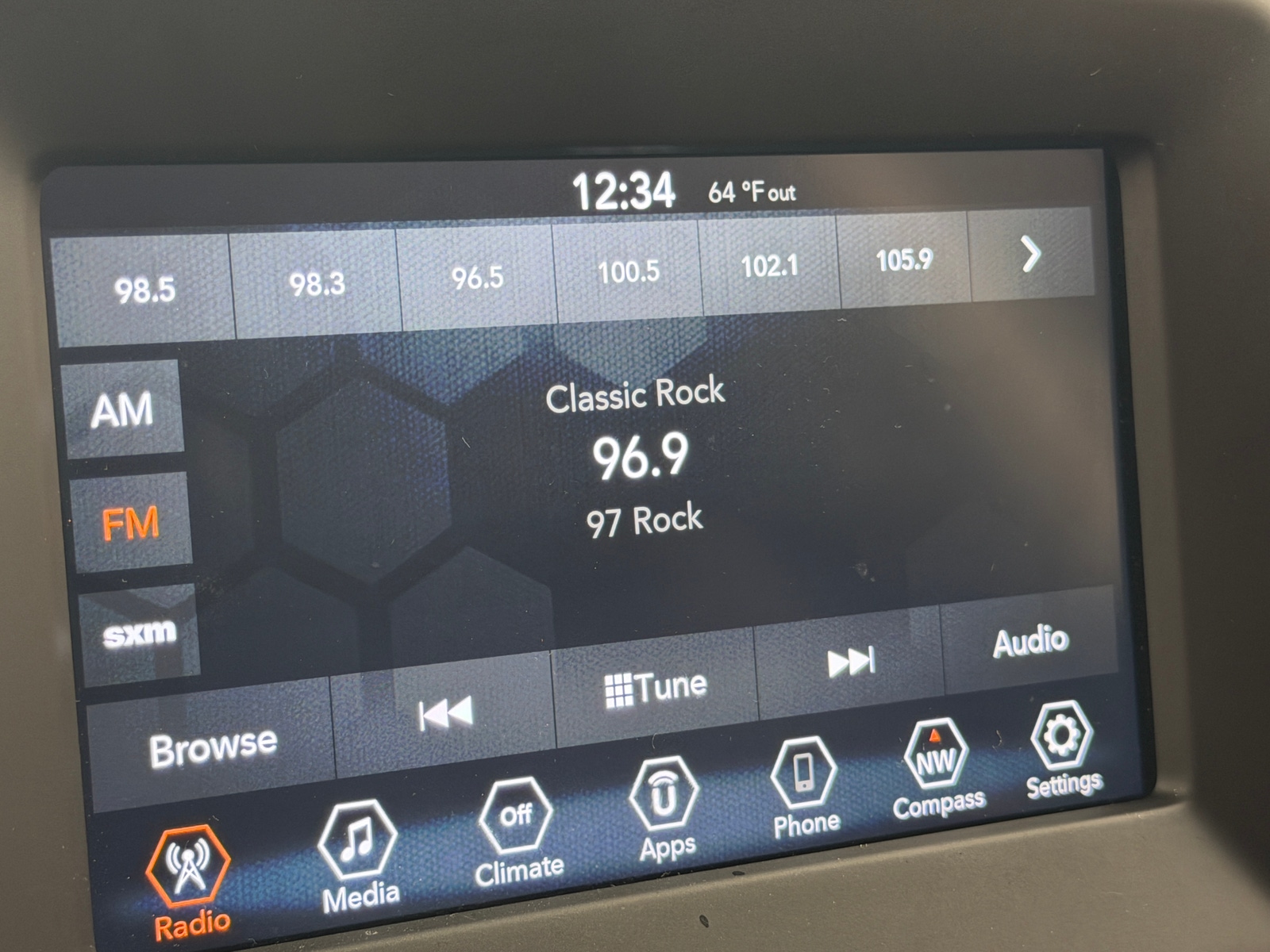 Thumbnail: 2019 Jeep Compass - 4