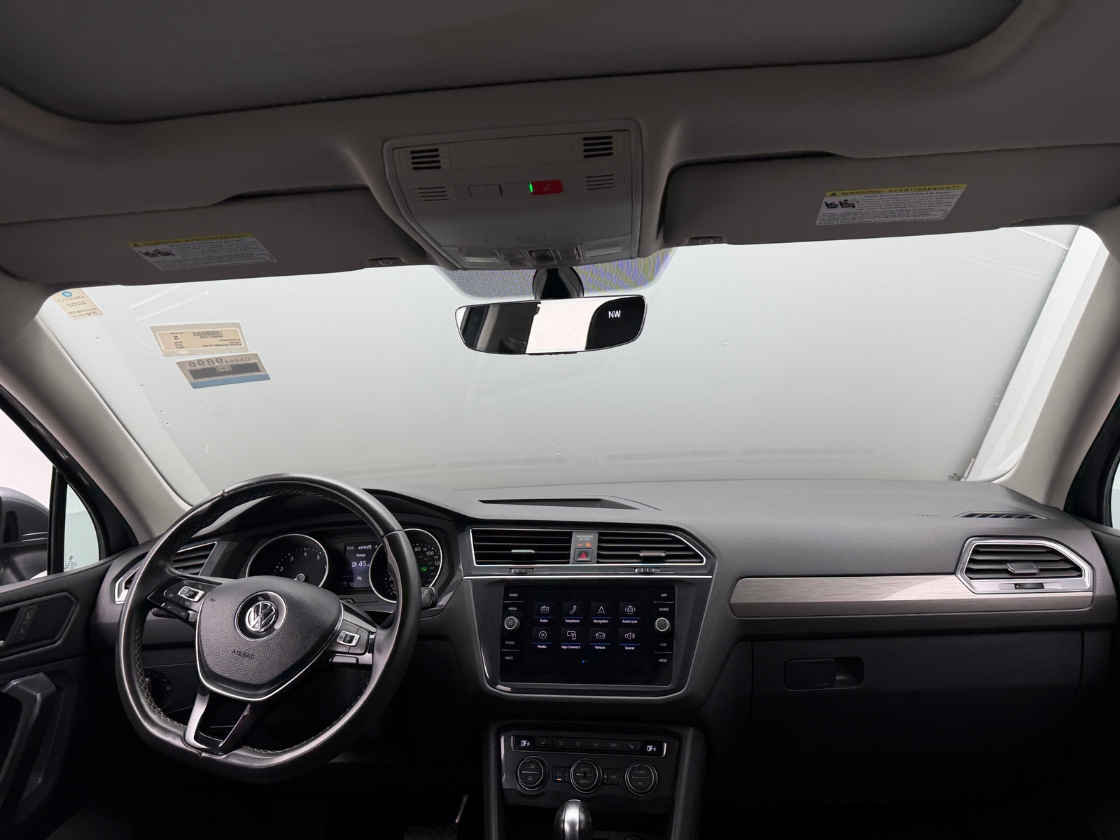 Thumbnail: 2021 Volkswagen Tiguan - 2