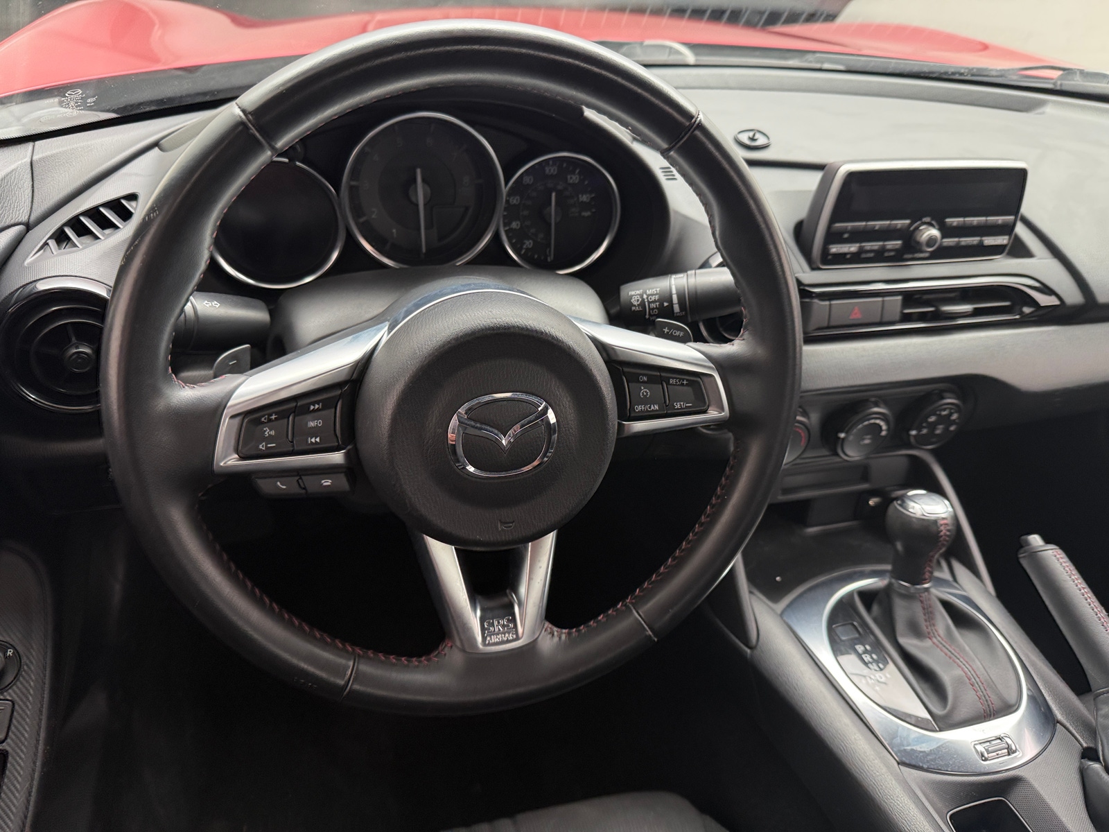 Thumbnail: 2016 Mazda MX-5 Miata - 5