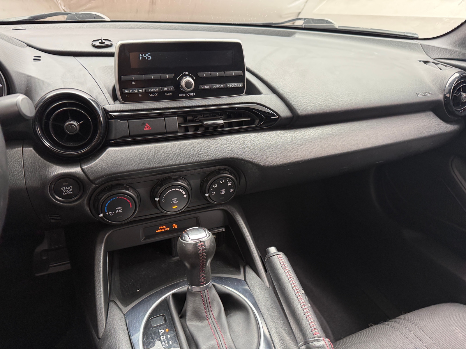 Thumbnail: 2016 Mazda MX-5 Miata - 4