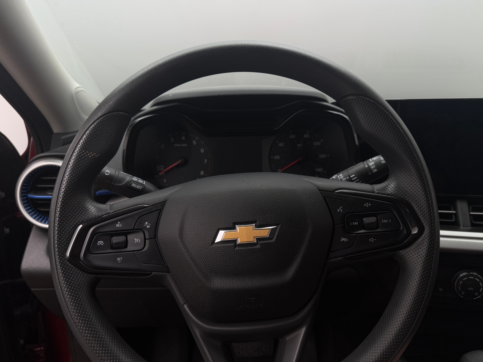 Thumbnail: 2024 Chevrolet Trax - 5