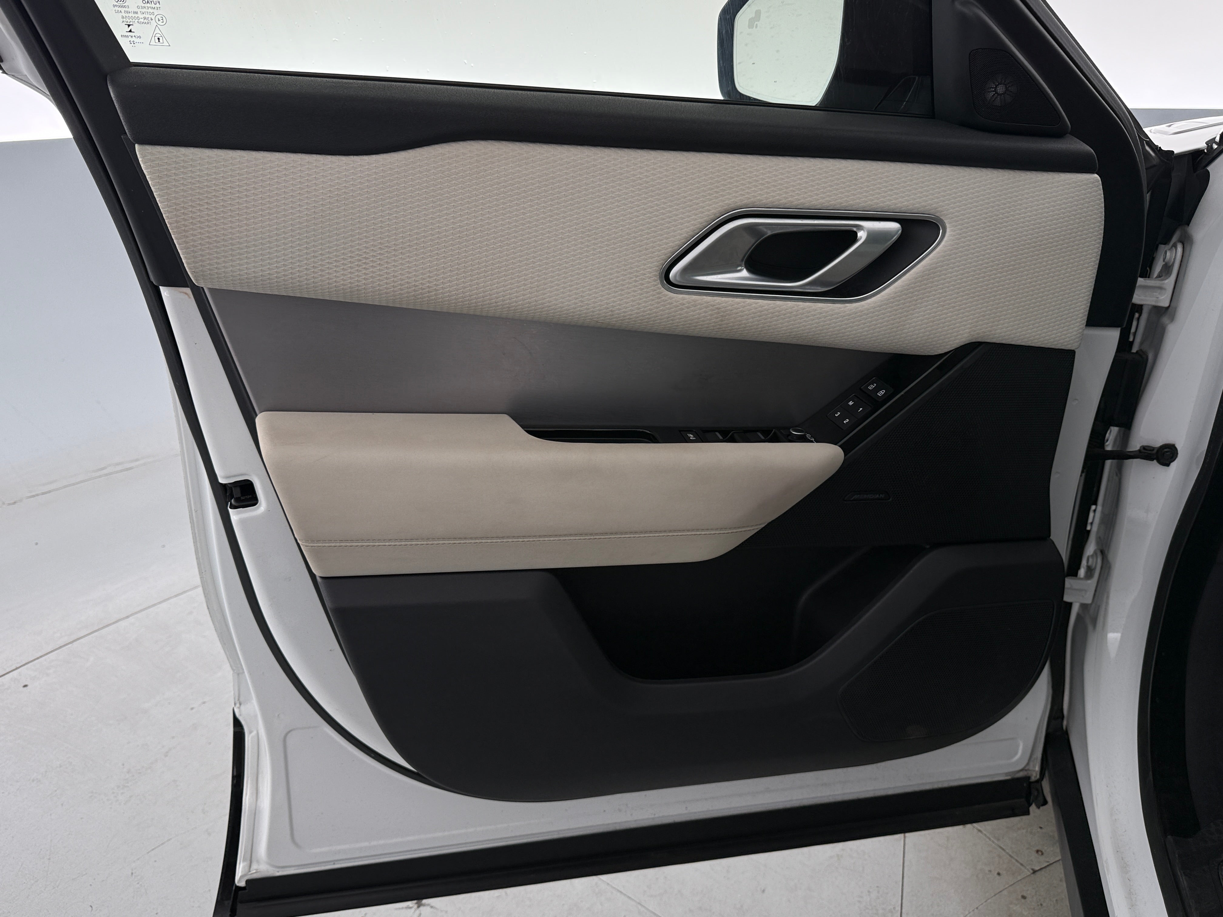 2023 Land Rover Range Rover Velar